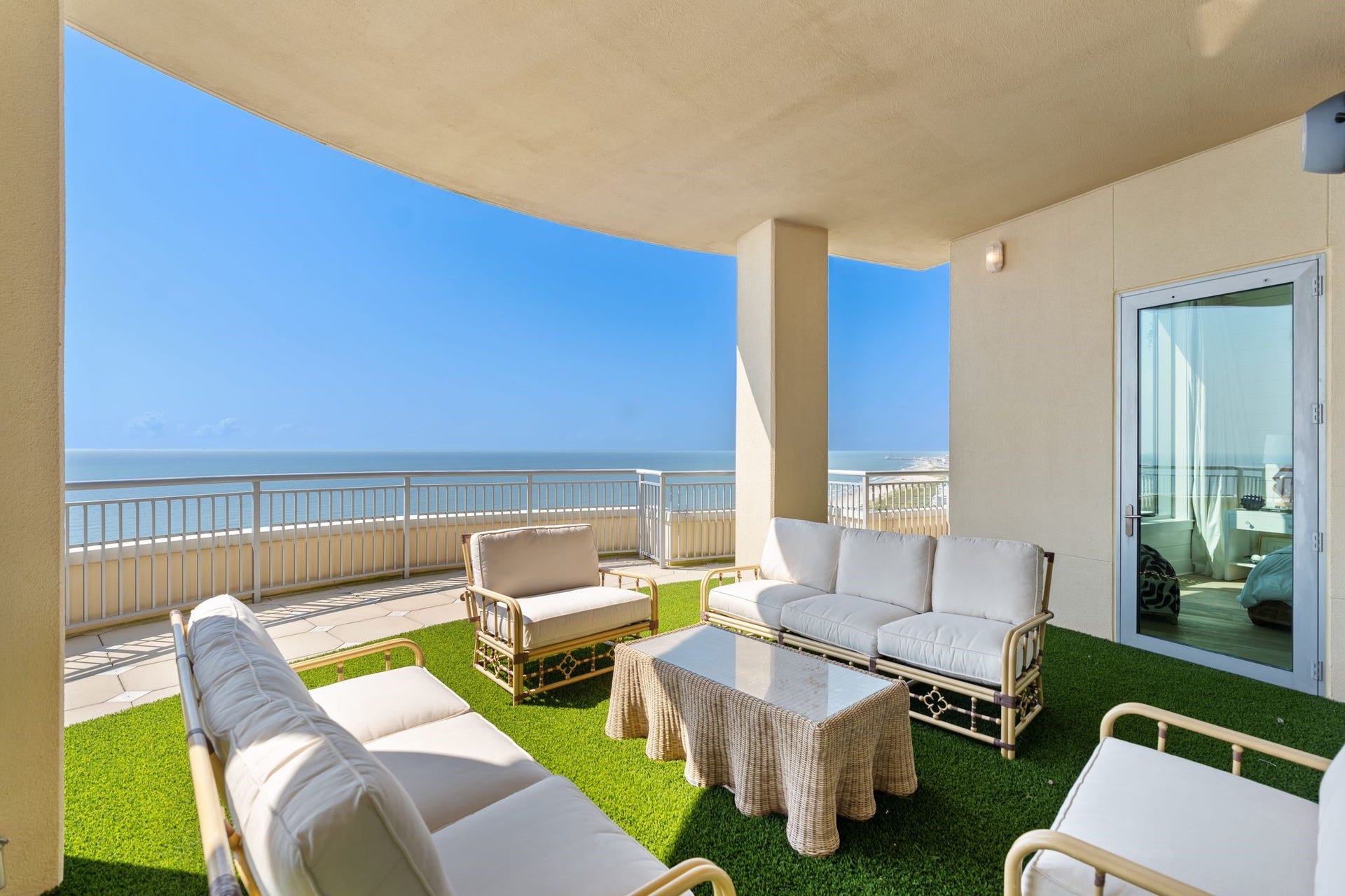 801 E Beach Drive, #TW2606, Galveston, TX 77550 801 E Beach Drive, #TW2606, Galveston, TX 77550