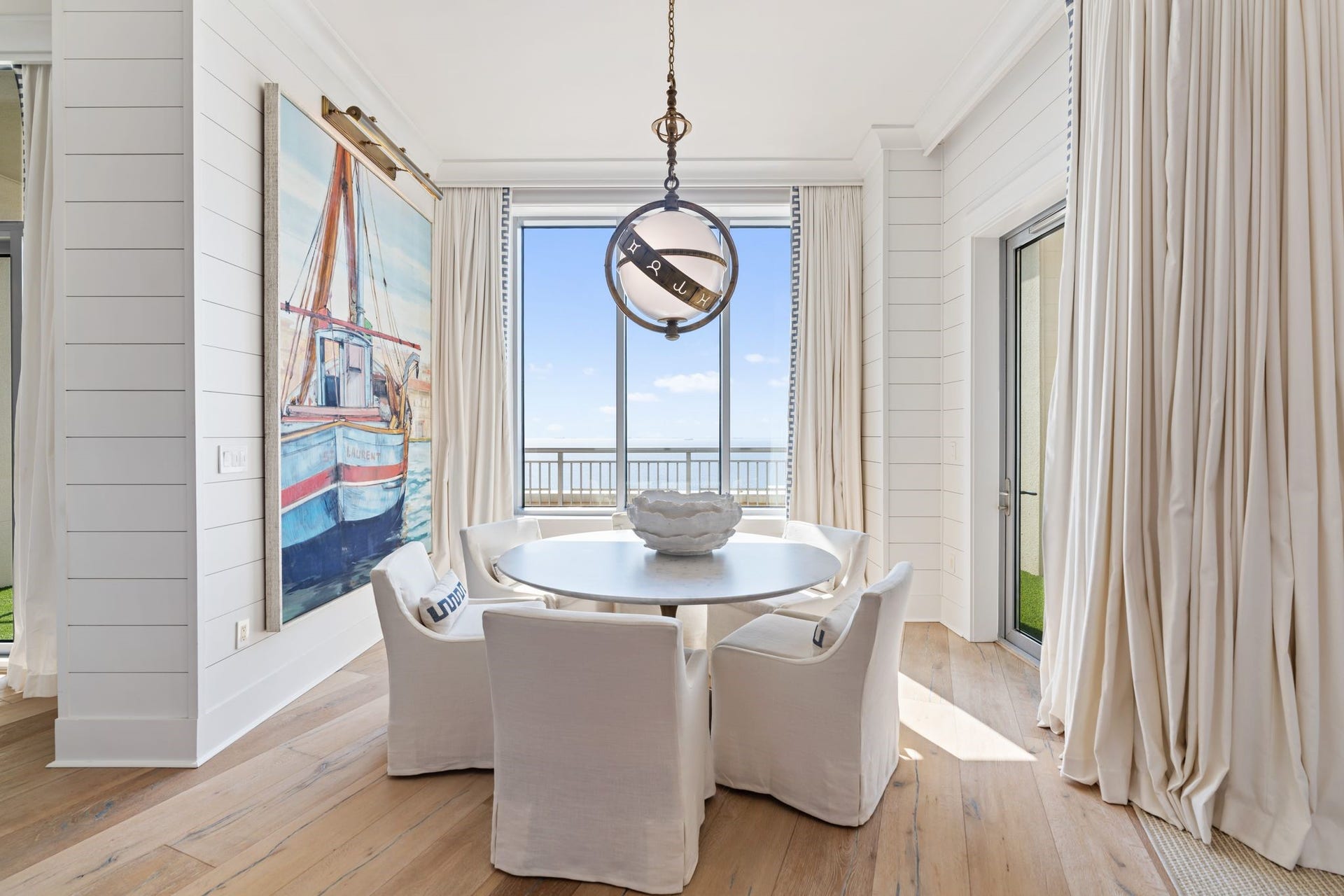 801 E Beach Drive, #TW2606, Galveston, TX 77550 801 E Beach Drive, #TW2606, Galveston, TX 77550