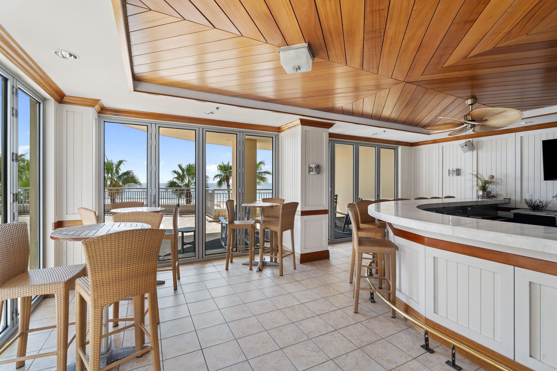 801 E Beach Drive, #TW2606, Galveston, TX 77550 801 E Beach Drive, #TW2606, Galveston, TX 77550