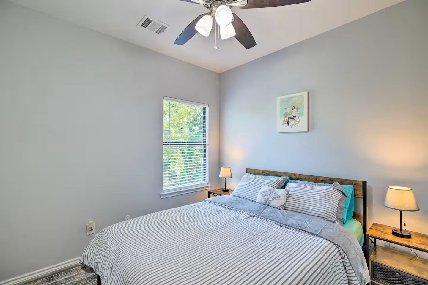 4211 New Orleans Street, Houston, TX 77020 4211 New Orleans Street, Houston, TX 77020