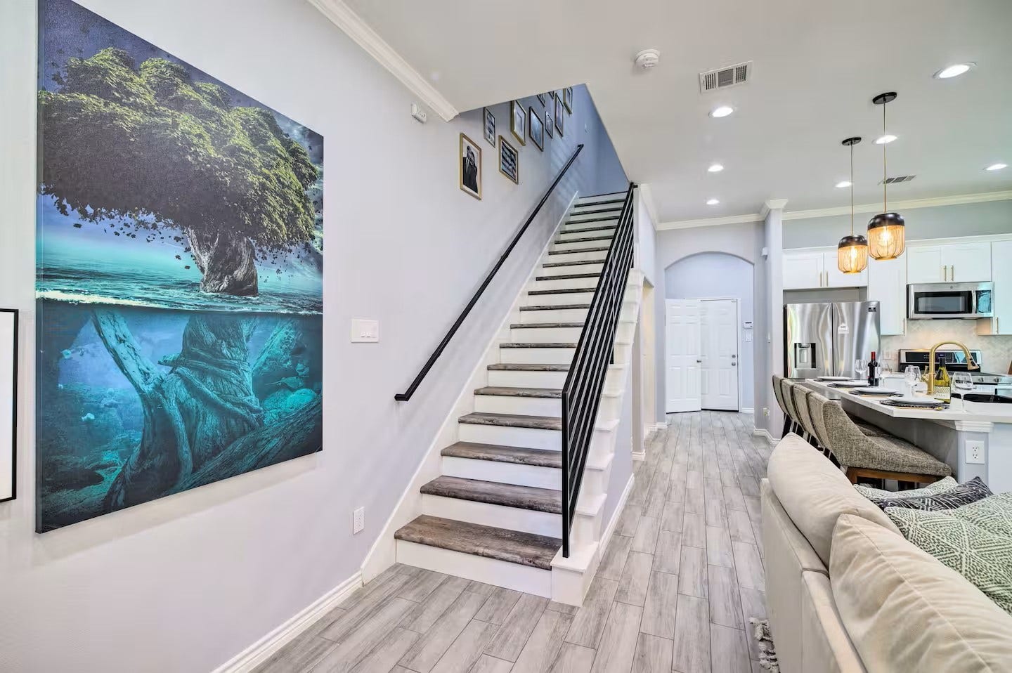 4211 New Orleans Street, Houston, TX 77020 4211 New Orleans Street, Houston, TX 77020