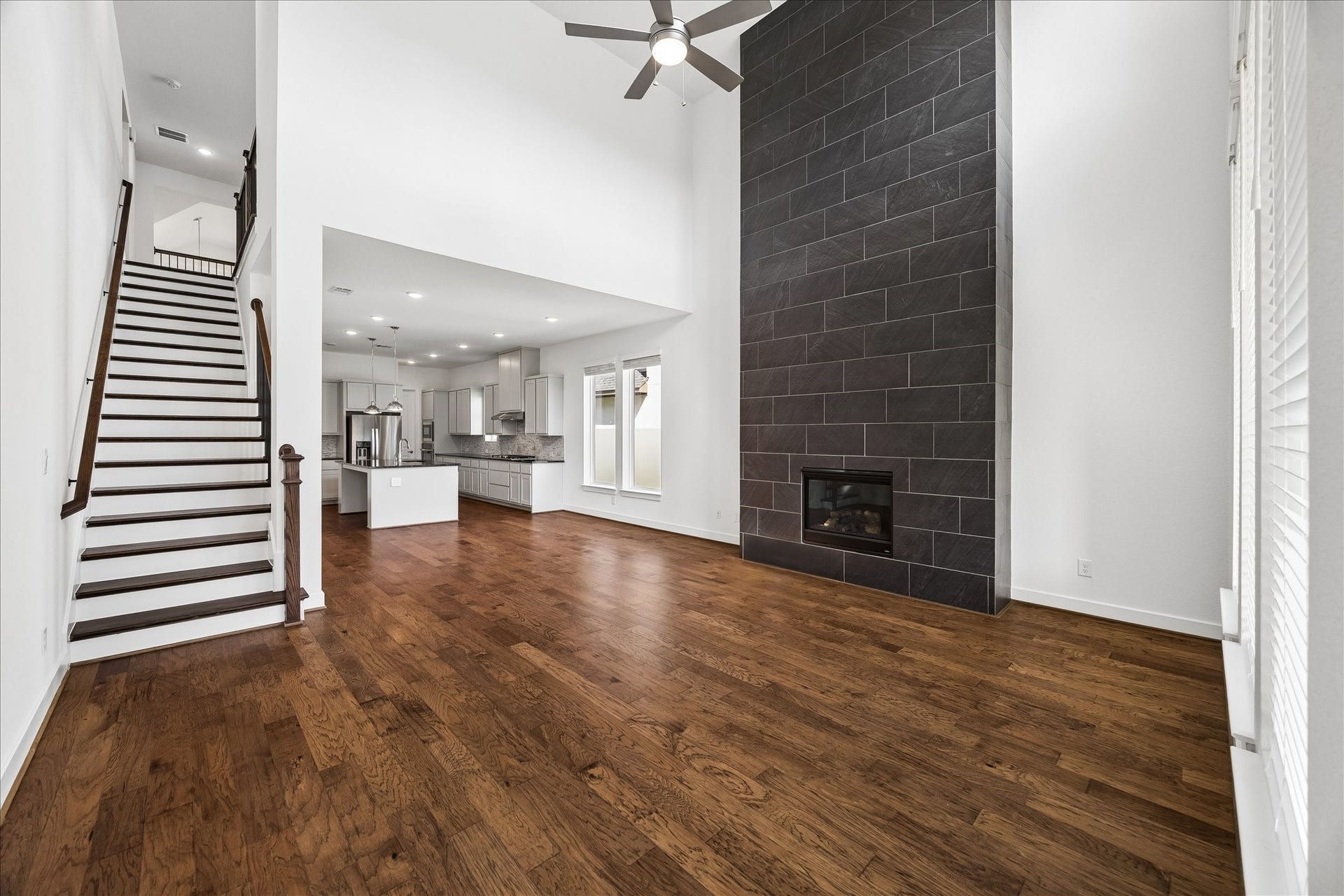 6 Clearview Terrace Place, Tomball, TX 77375 6 Clearview Terrace Place, Tomball, TX 77375