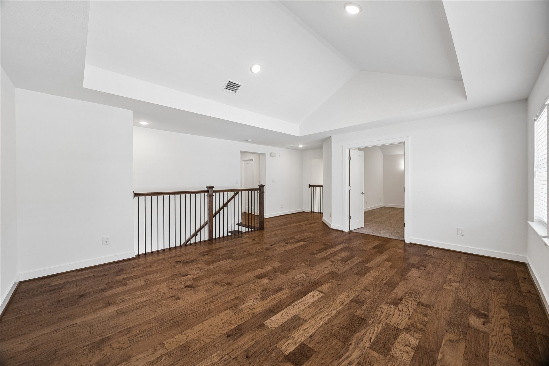 6 Clearview Terrace Place, Tomball, TX 77375 6 Clearview Terrace Place, Tomball, TX 77375