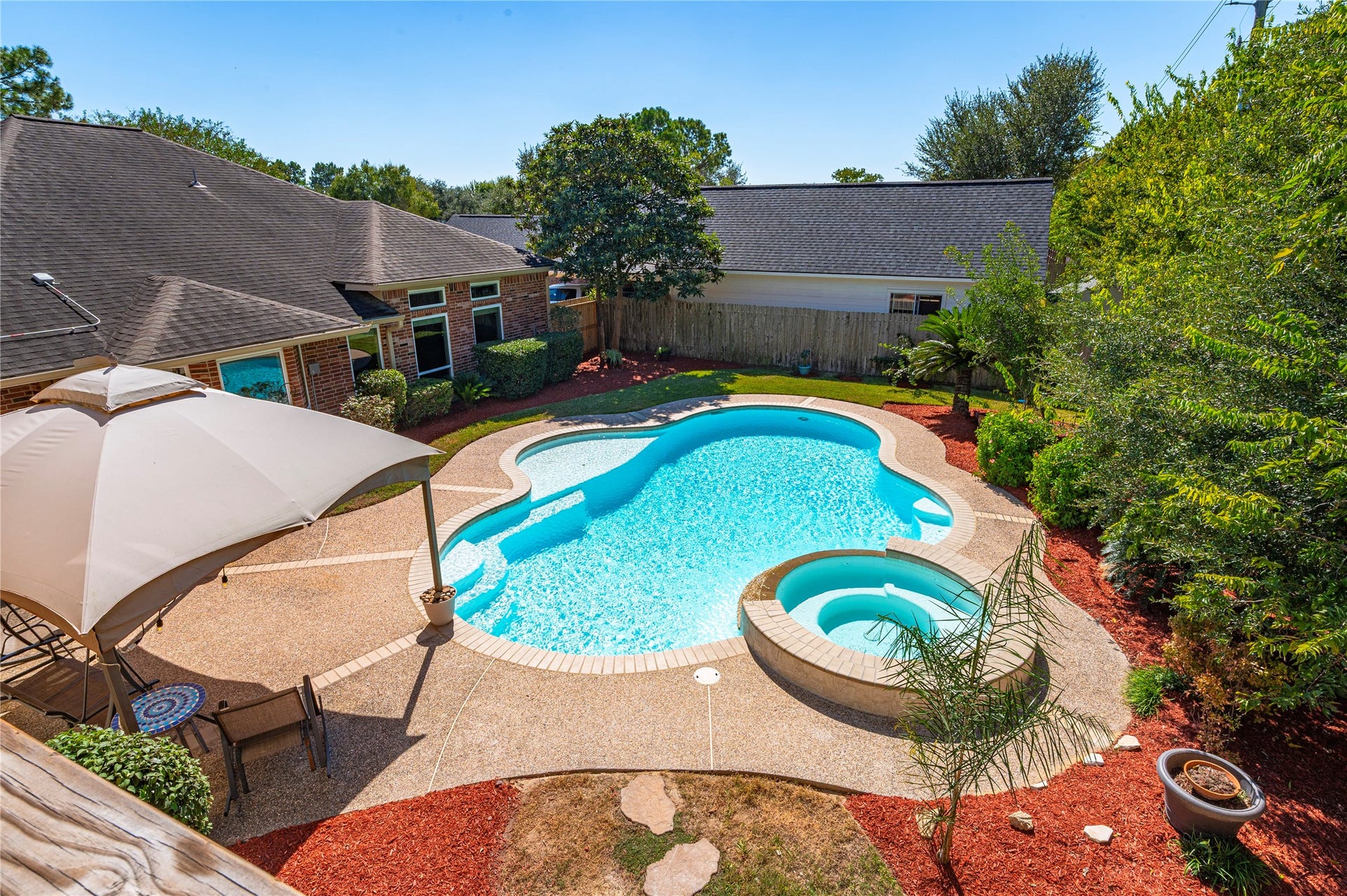 505 Twin Pines Drive, Friendswood, TX 77546 505 Twin Pines Drive, Friendswood, TX 77546