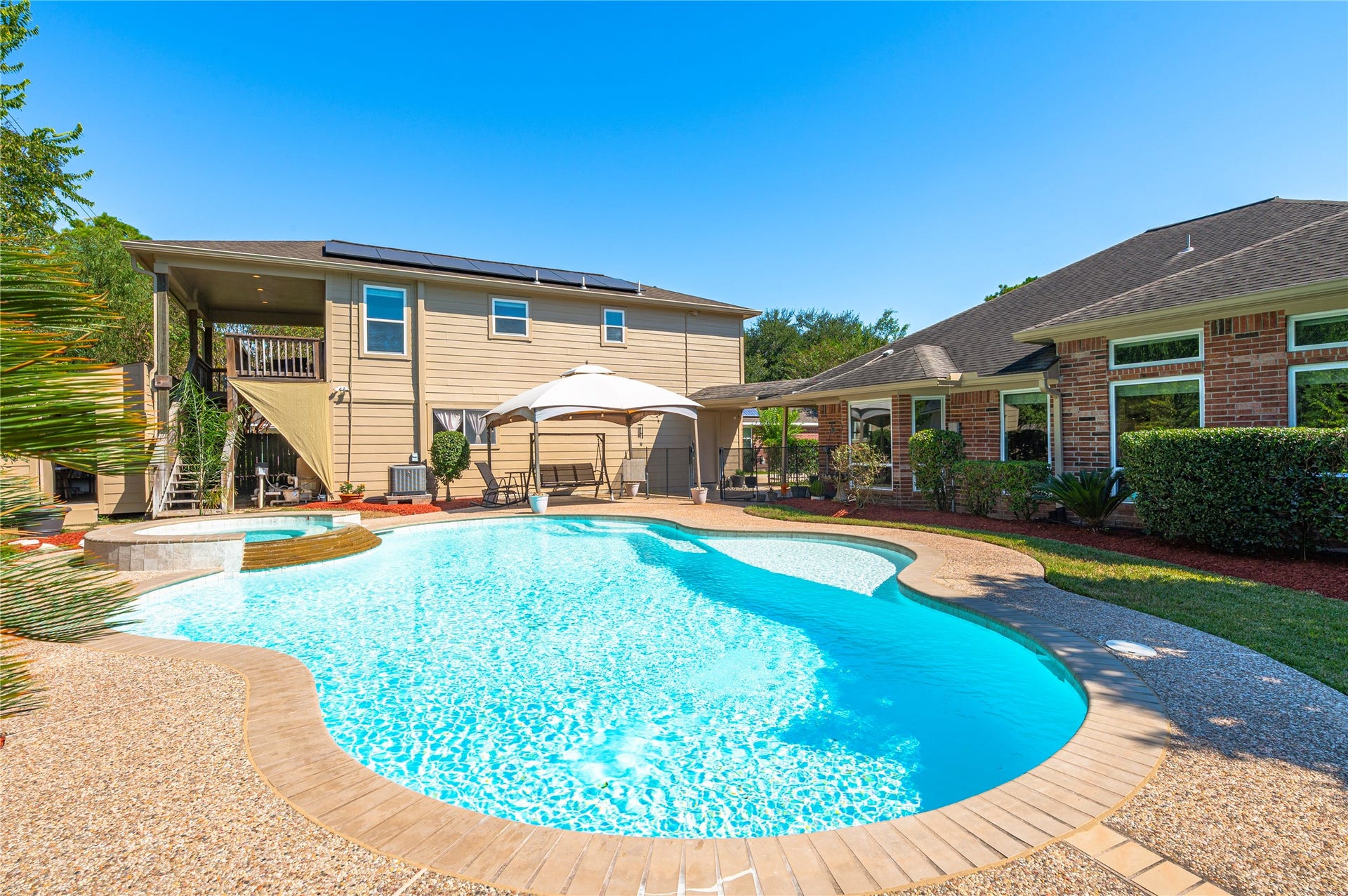 505 Twin Pines Drive, Friendswood, TX 77546 505 Twin Pines Drive, Friendswood, TX 77546