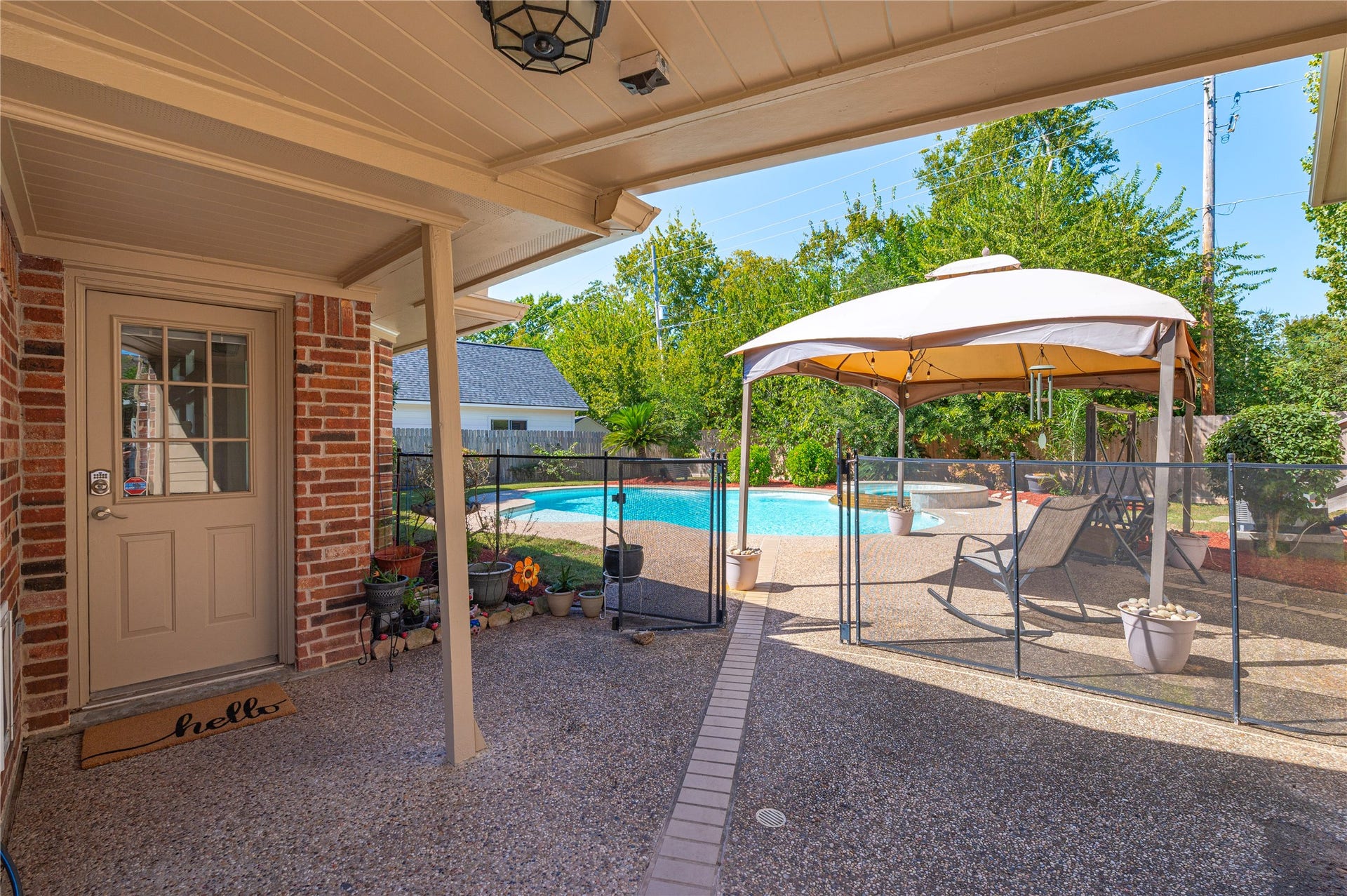 505 Twin Pines Drive, Friendswood, TX 77546 505 Twin Pines Drive, Friendswood, TX 77546