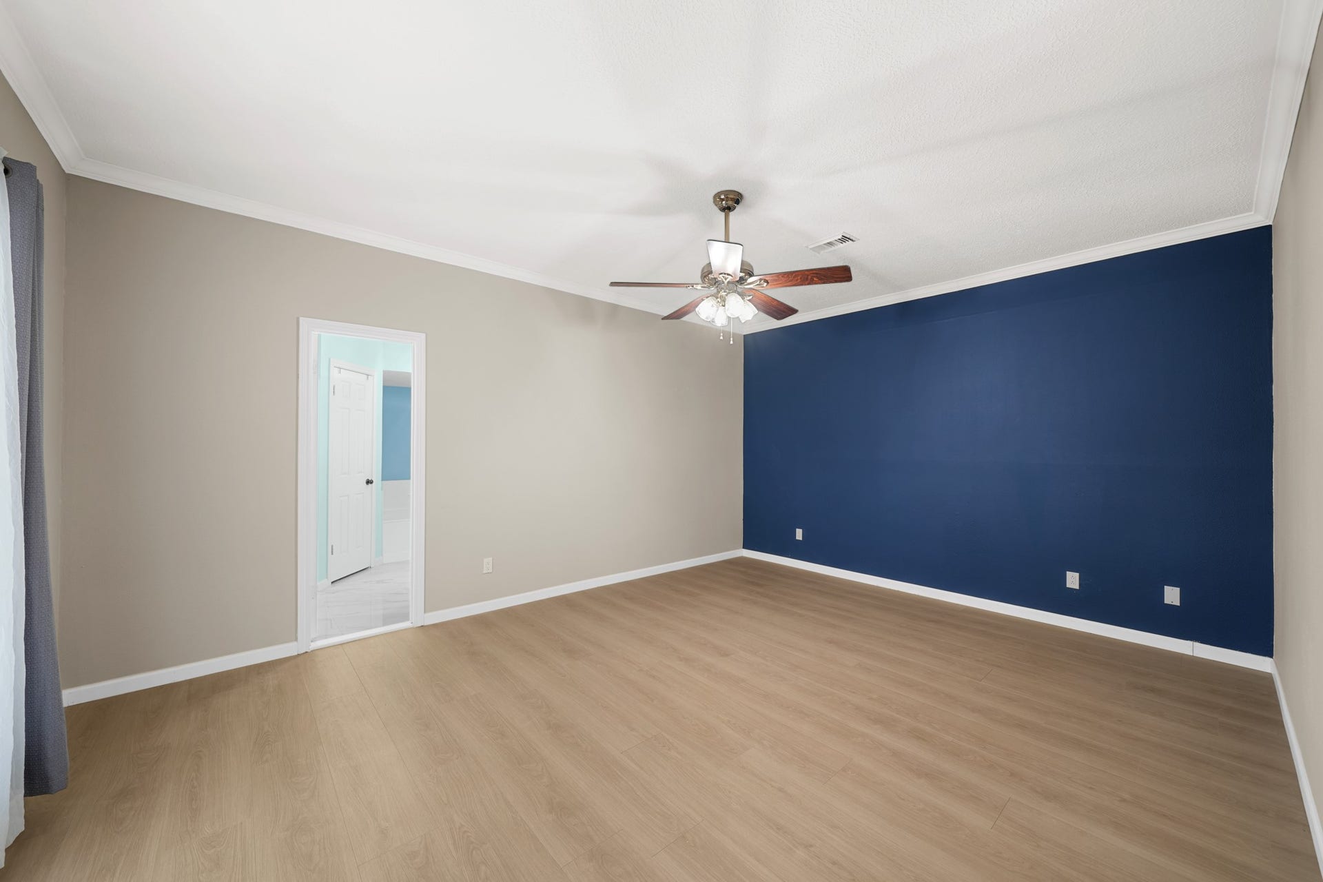 15110 Walters Road, Houston, TX 77068 Primary Bedroom