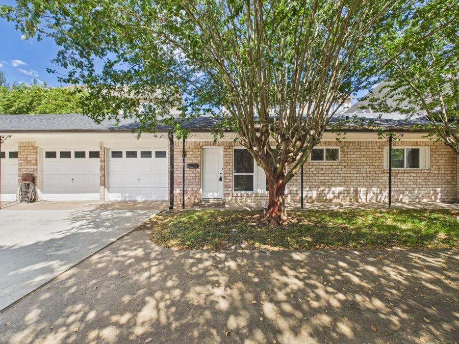 Property photo for 5627 Winsome Lane, Houston, TX