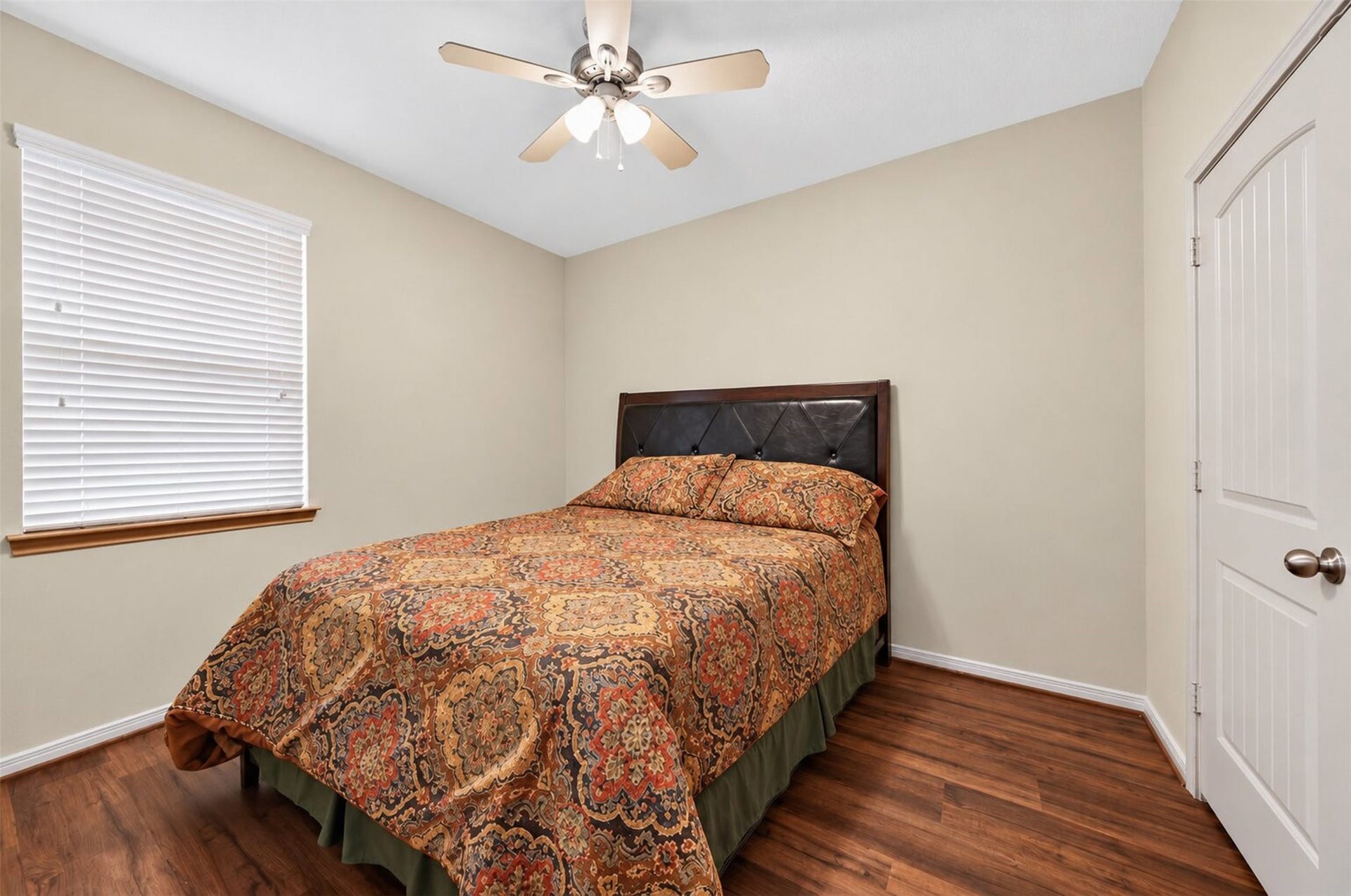 2nd bedroom on 1st floor.