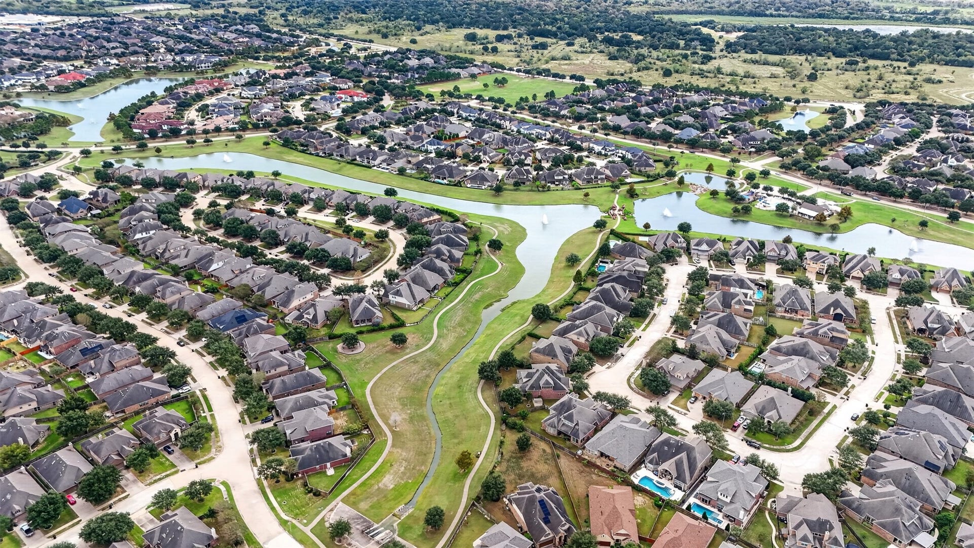 Beautiful Master Planned Community.