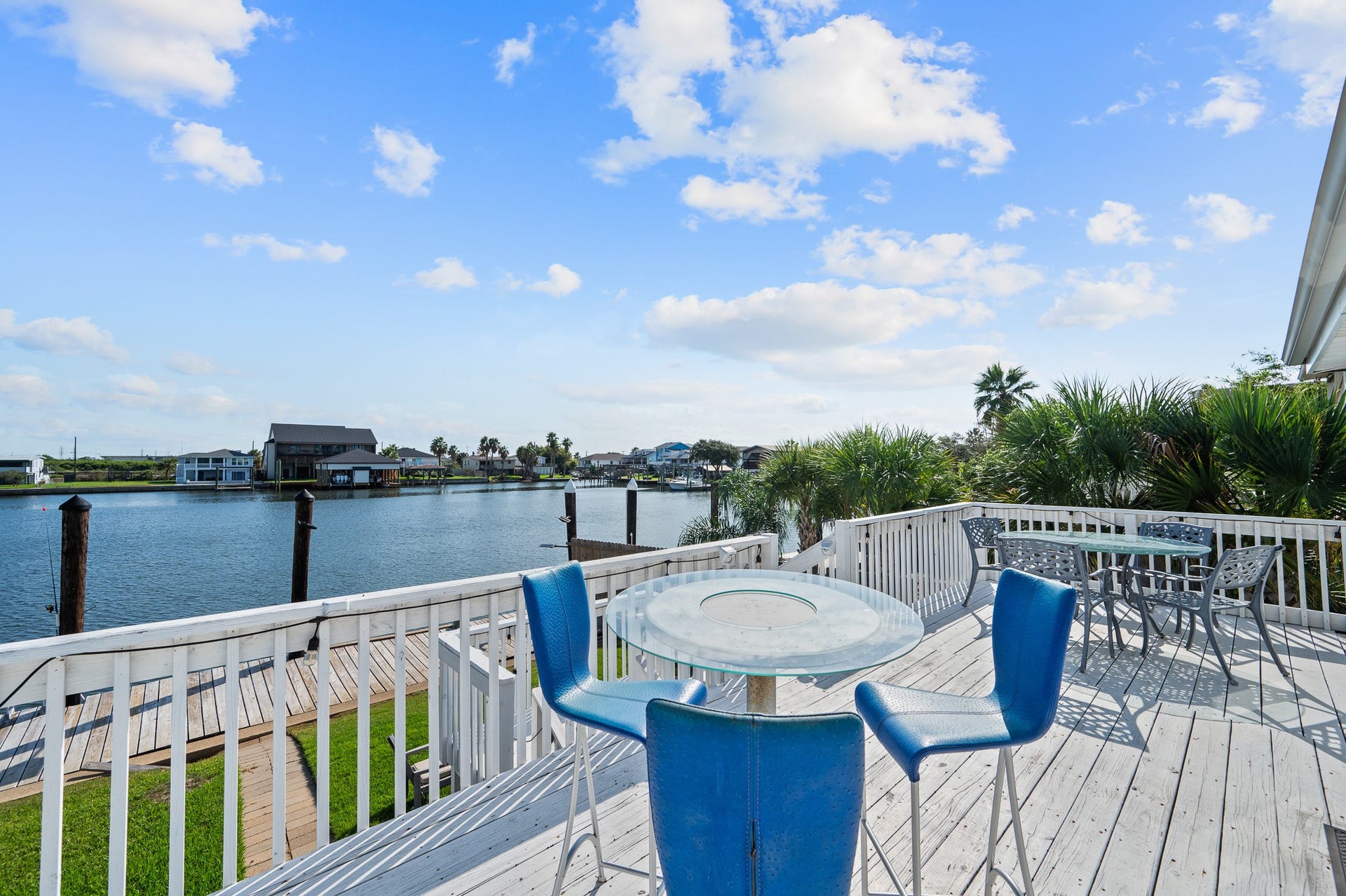 906 91st Street, Galveston, TX 77554 906 91st Street, Galveston, TX 77554