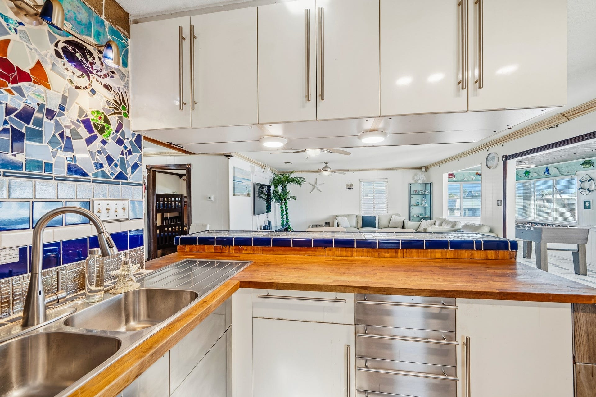 906 91st Street, Galveston, TX 77554 906 91st Street, Galveston, TX 77554