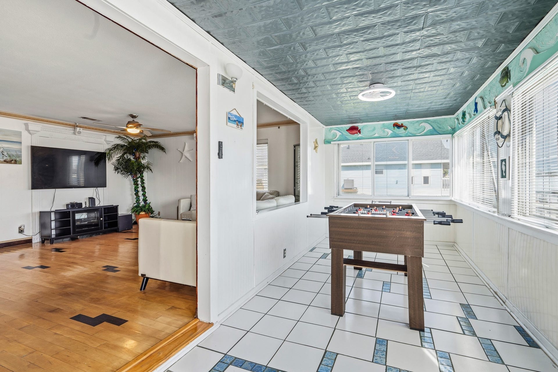 906 91st Street, Galveston, TX 77554 906 91st Street, Galveston, TX 77554