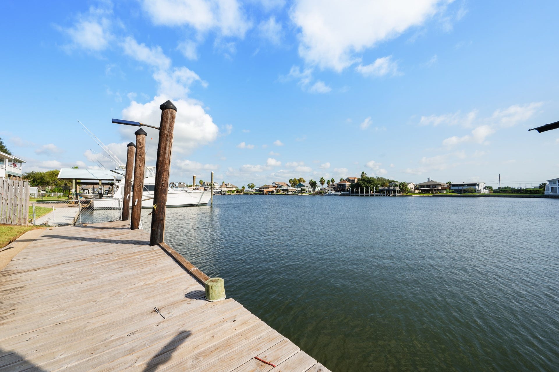906 91st Street, Galveston, TX 77554 906 91st Street, Galveston, TX 77554