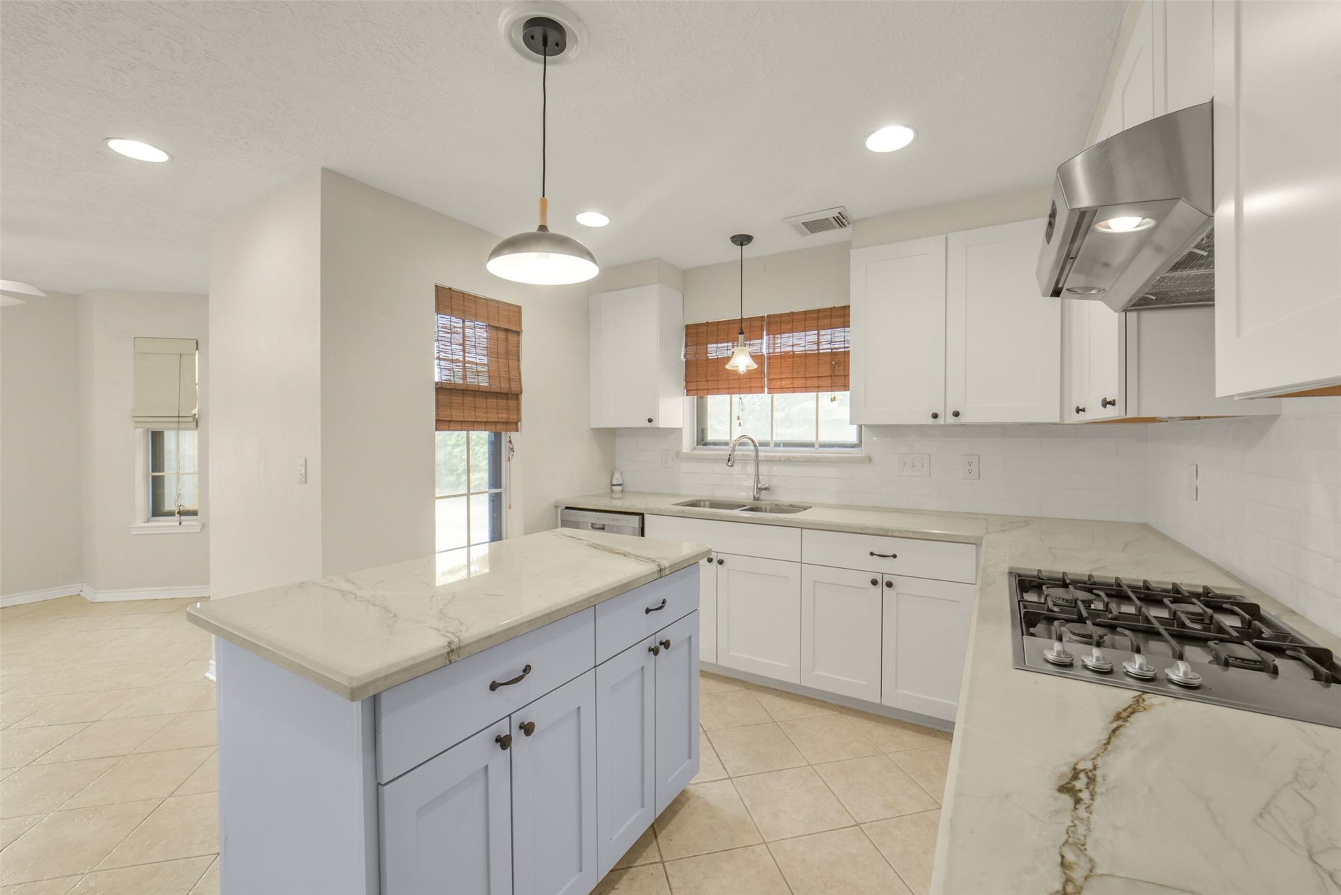 126 Shadow Wood Drive, Sugar Land, TX 77498 126 Shadow Wood Drive, Sugar Land, TX 77498