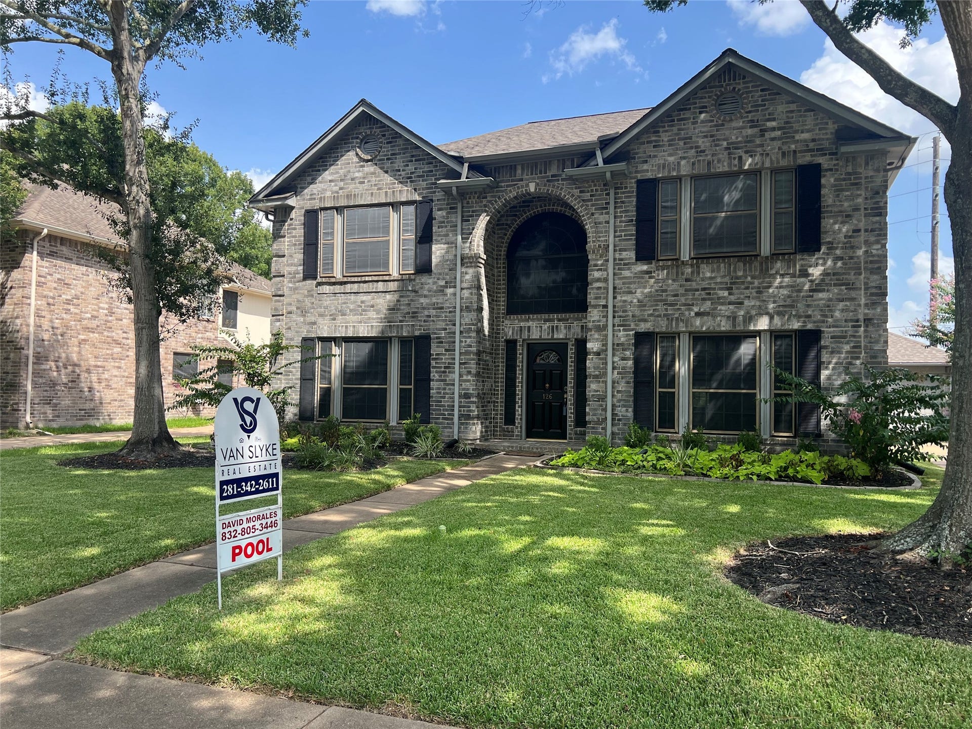 126 Shadow Wood Drive, Sugar Land, TX 77498 126 Shadow Wood Drive, Sugar Land, TX 77498
