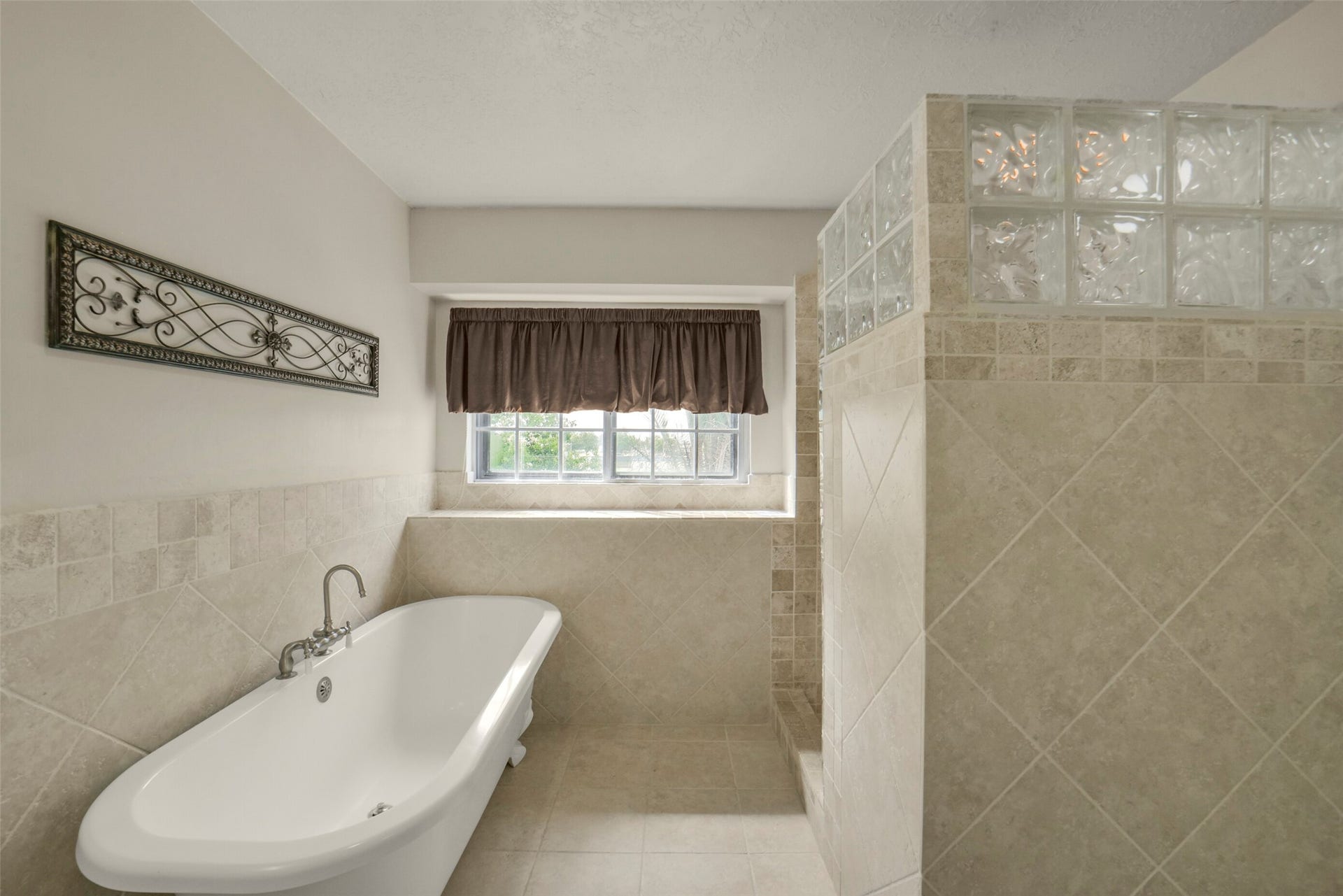126 Shadow Wood Drive, Sugar Land, TX 77498 126 Shadow Wood Drive, Sugar Land, TX 77498
