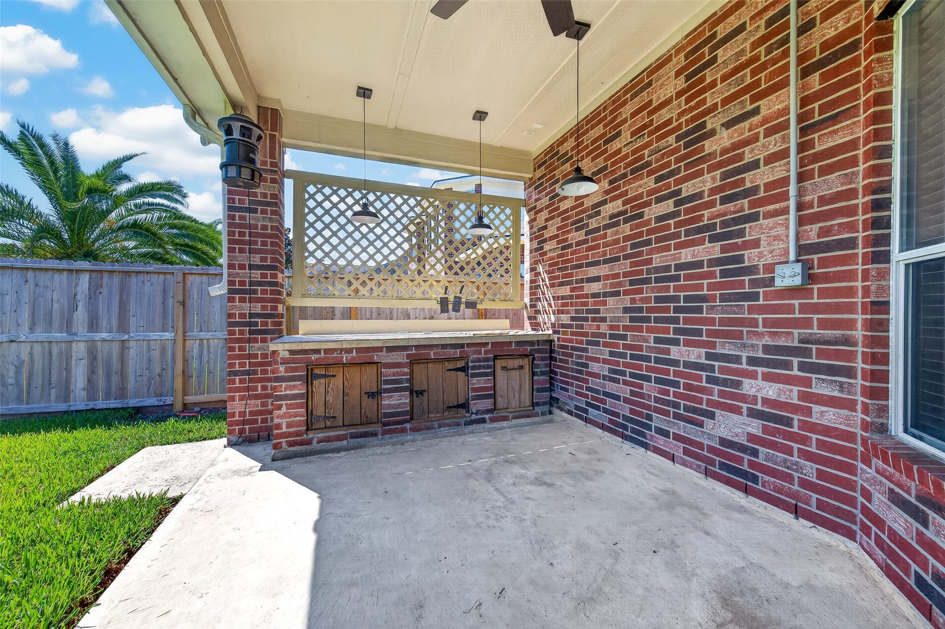 6118 Southwell Lane, League City, TX 77573 6118 Southwell Lane, League City, TX 77573