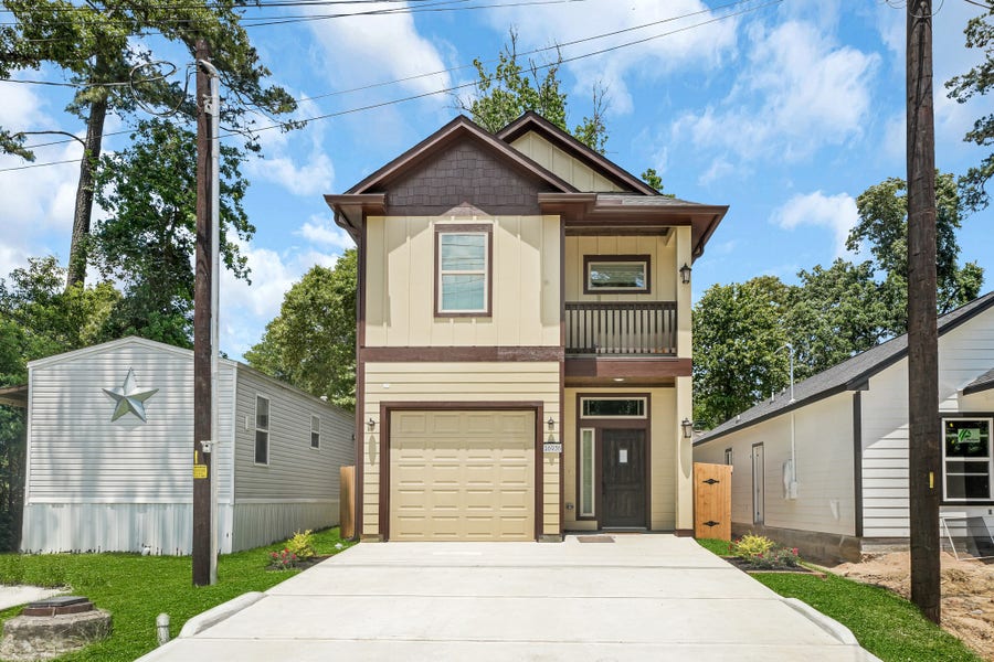 Property photo for 16936 W Ivanhoe, Montgomery, TX