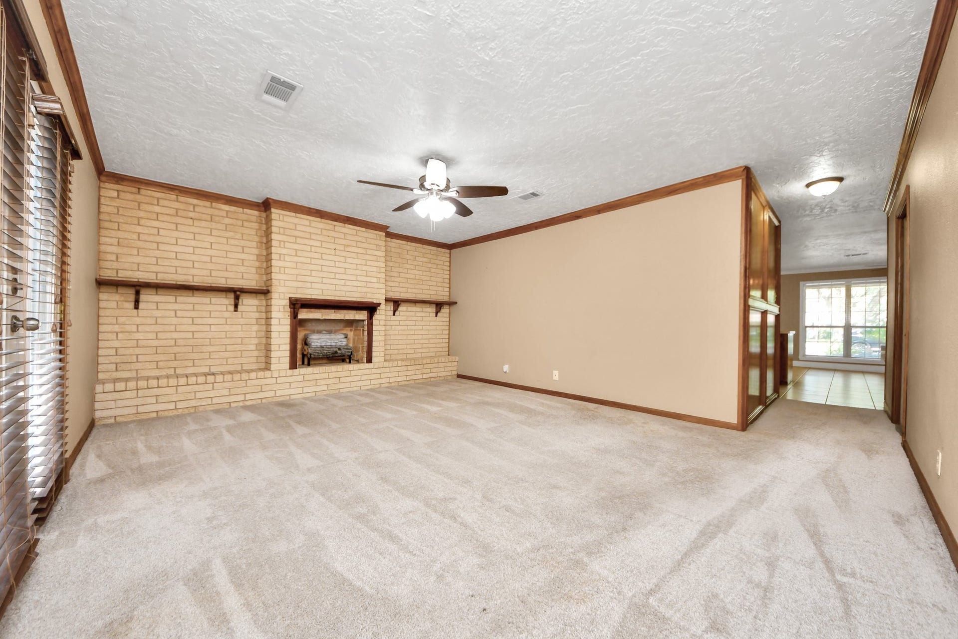 215 Hardy Street, Bacliff, TX 77518 215 Hardy Street, Bacliff, TX 77518