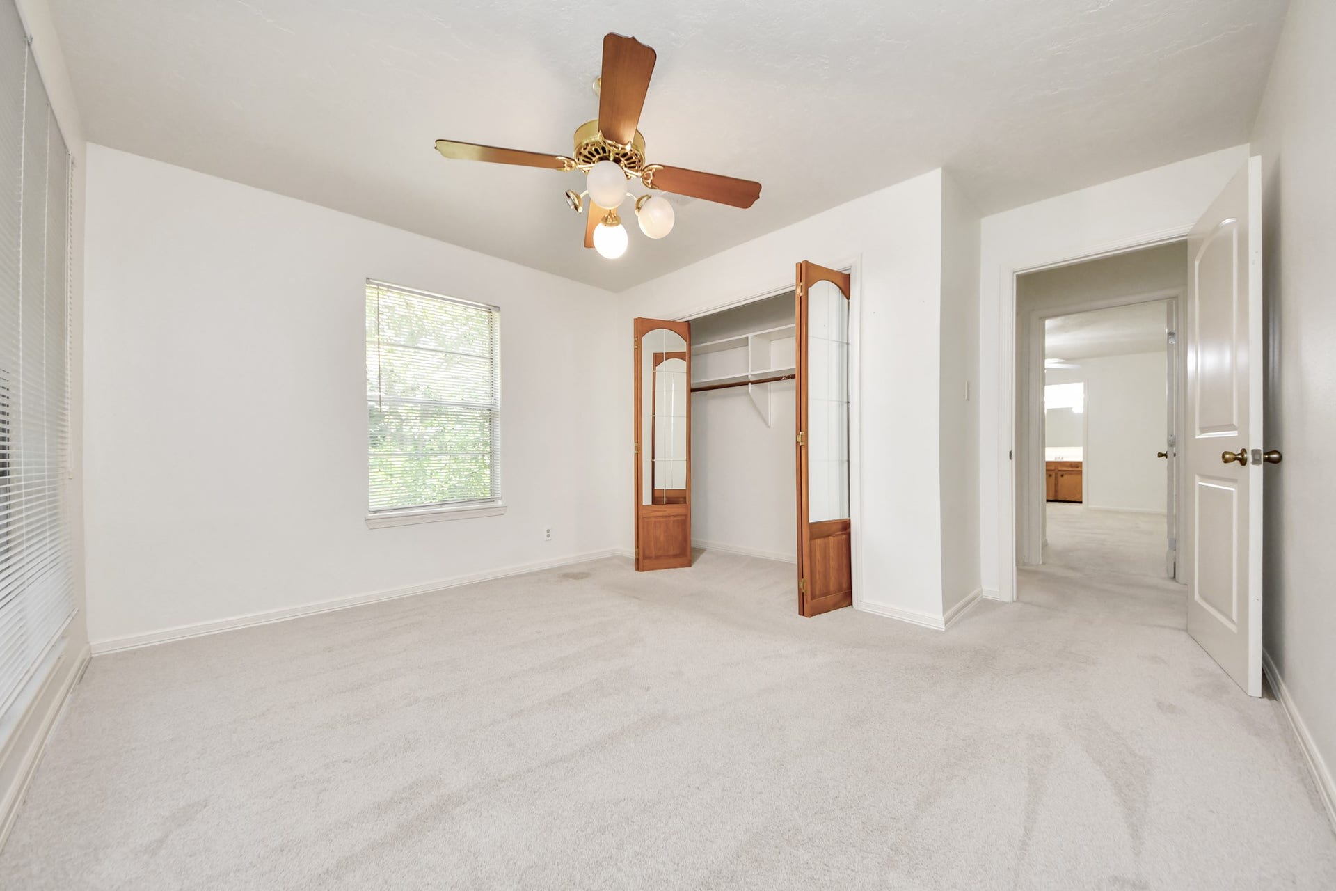 215 Hardy Street, Bacliff, TX 77518 215 Hardy Street, Bacliff, TX 77518
