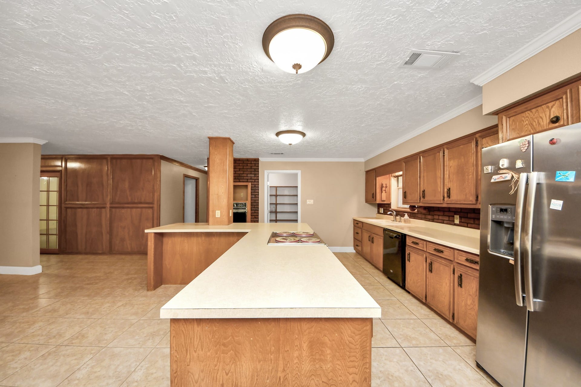 215 Hardy Street, Bacliff, TX 77518 215 Hardy Street, Bacliff, TX 77518