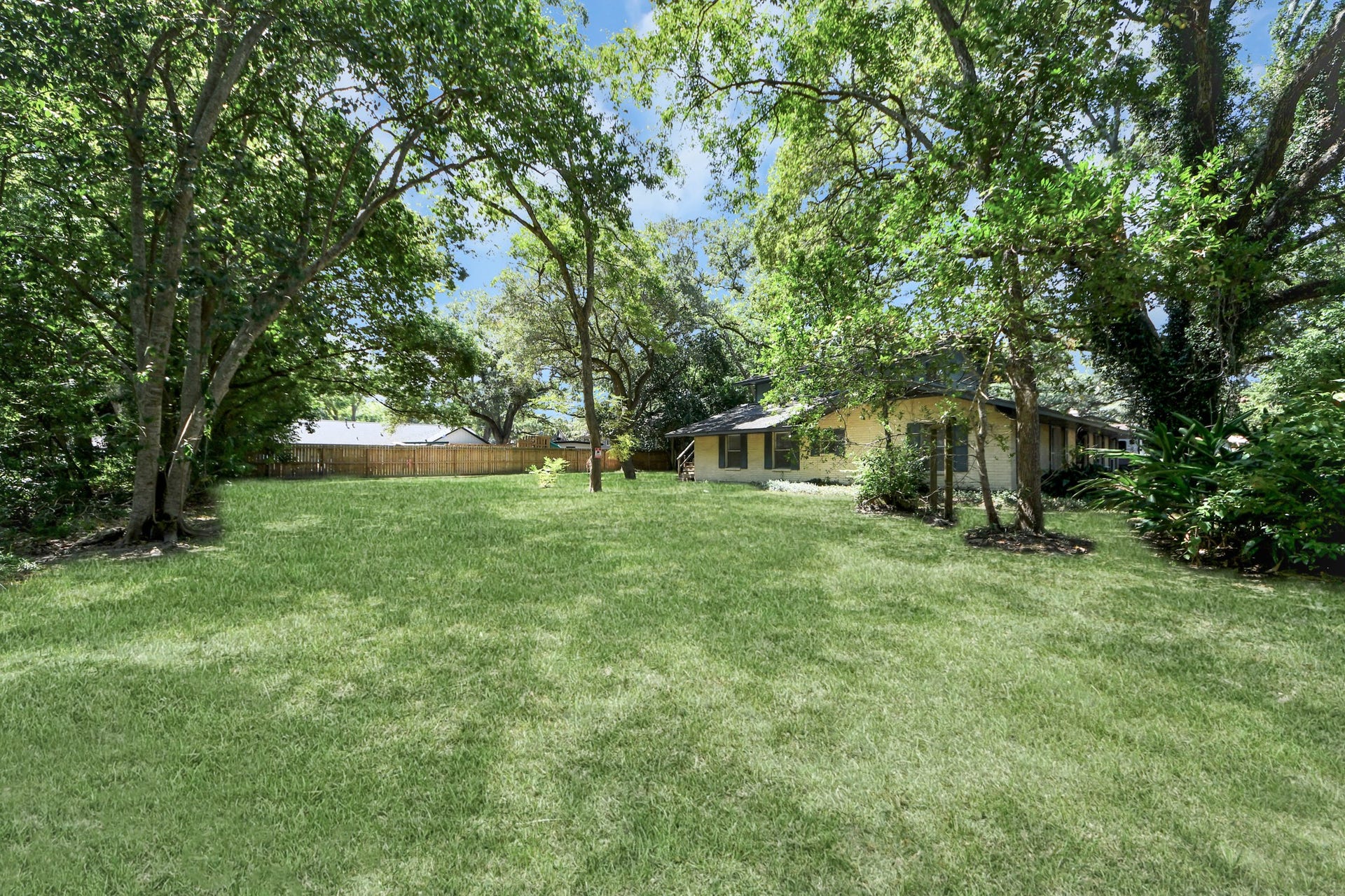 215 Hardy Street, Bacliff, TX 77518 215 Hardy Street, Bacliff, TX 77518