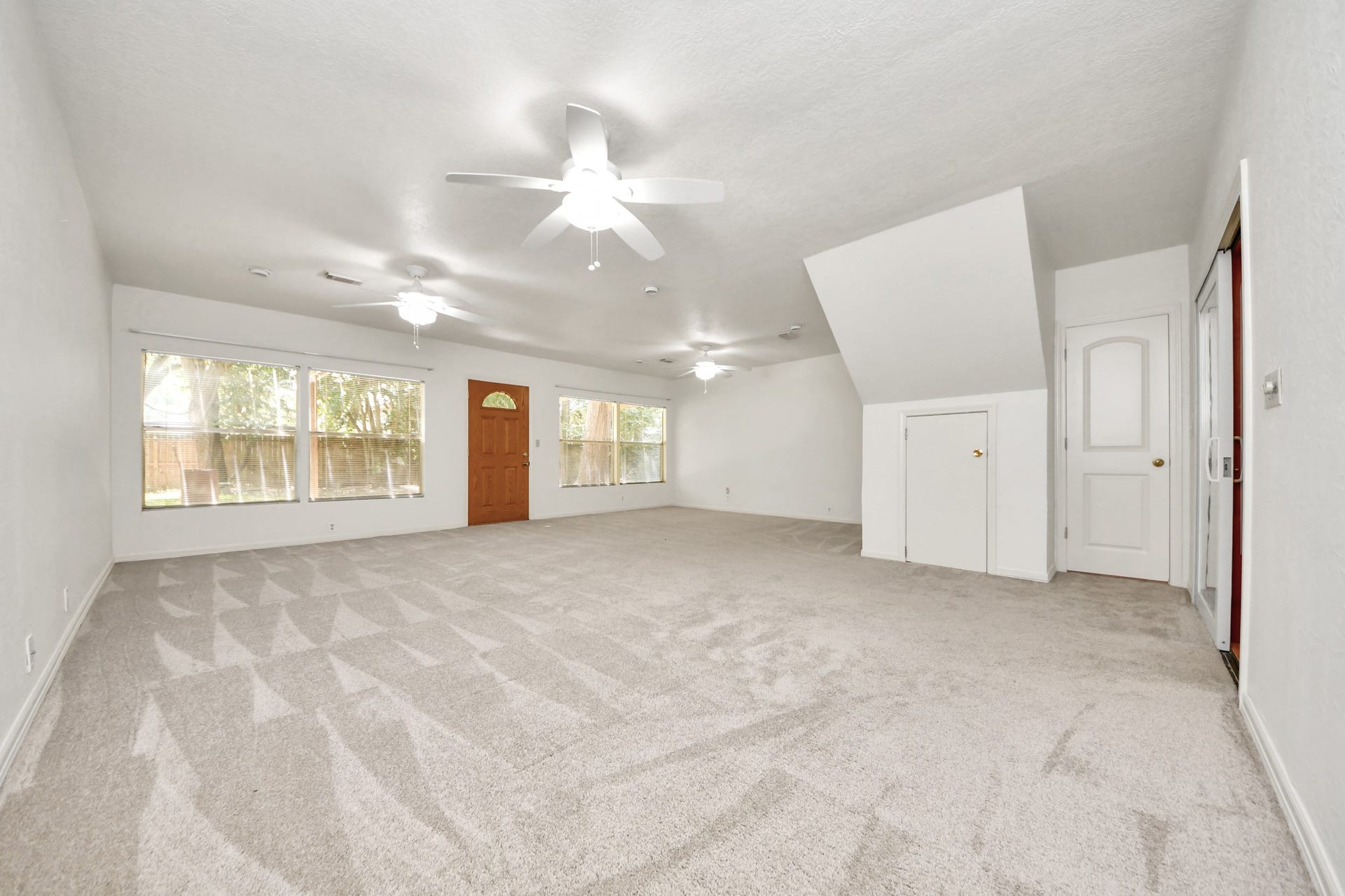 215 Hardy Street, Bacliff, TX 77518 215 Hardy Street, Bacliff, TX 77518