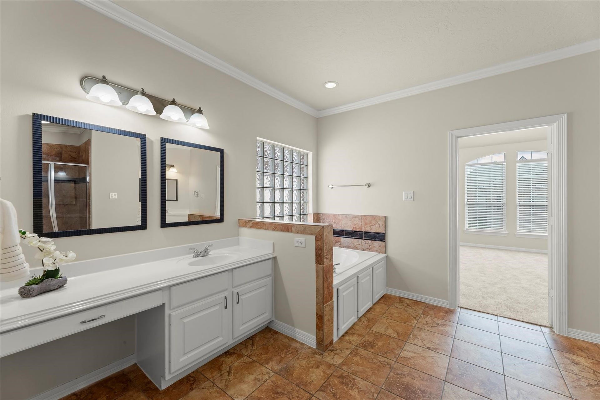 1126 Sopris Drive, Houston, TX 77077 1126 Sopris Drive, Houston, TX 77077