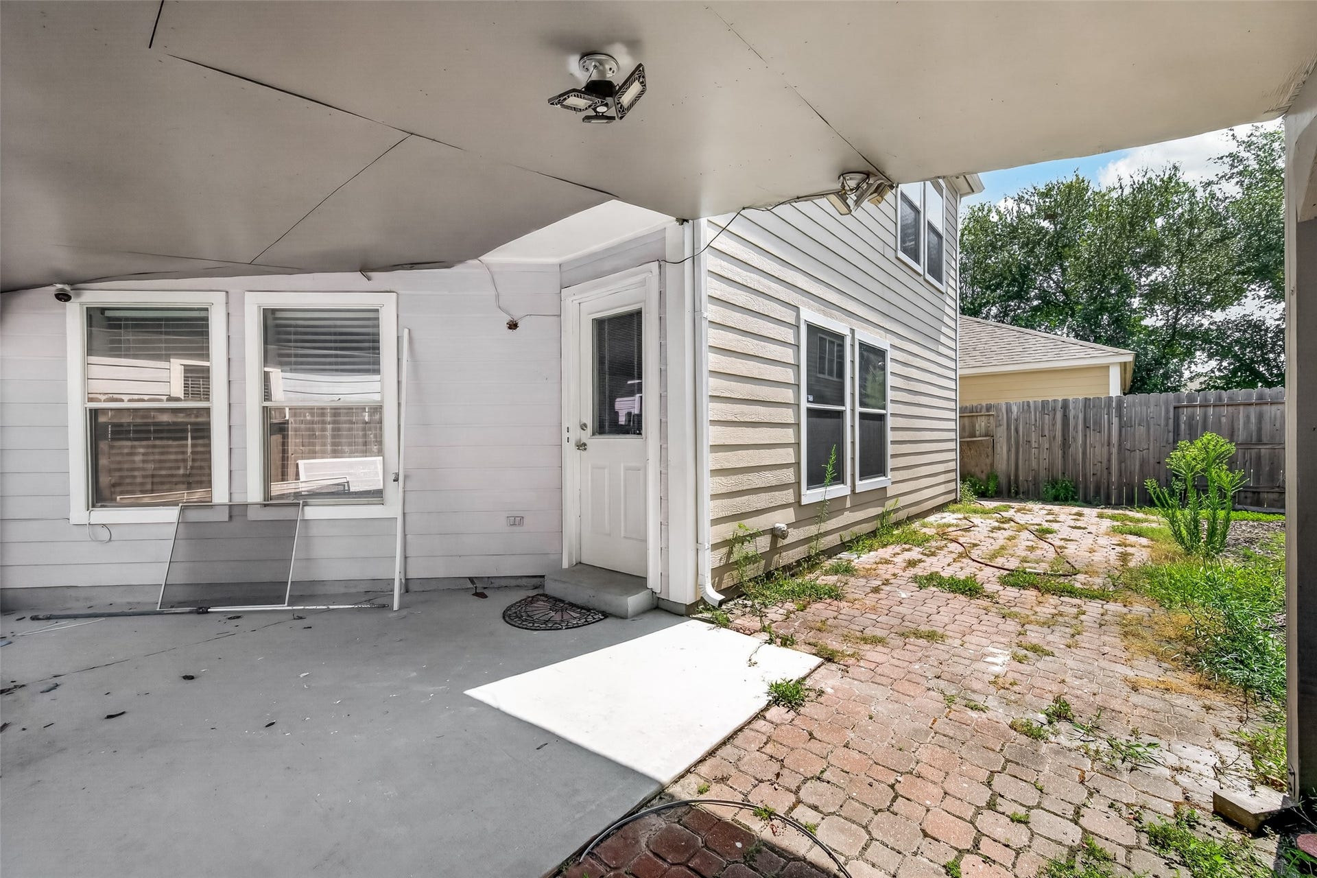 12819 Wisteria Park Drive, Houston, TX 77072 12819 Wisteria Park Drive, Houston, TX 77072