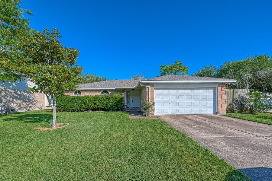 Property photo for 442 Redway Lane, Houston, TX
