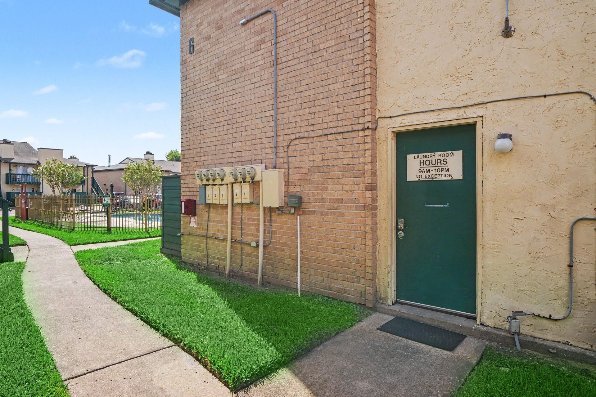 1516 Bay Area Boulevard, #F15, Houston, TX 77058 1516 Bay Area Boulevard, #F15, Houston, TX 77058