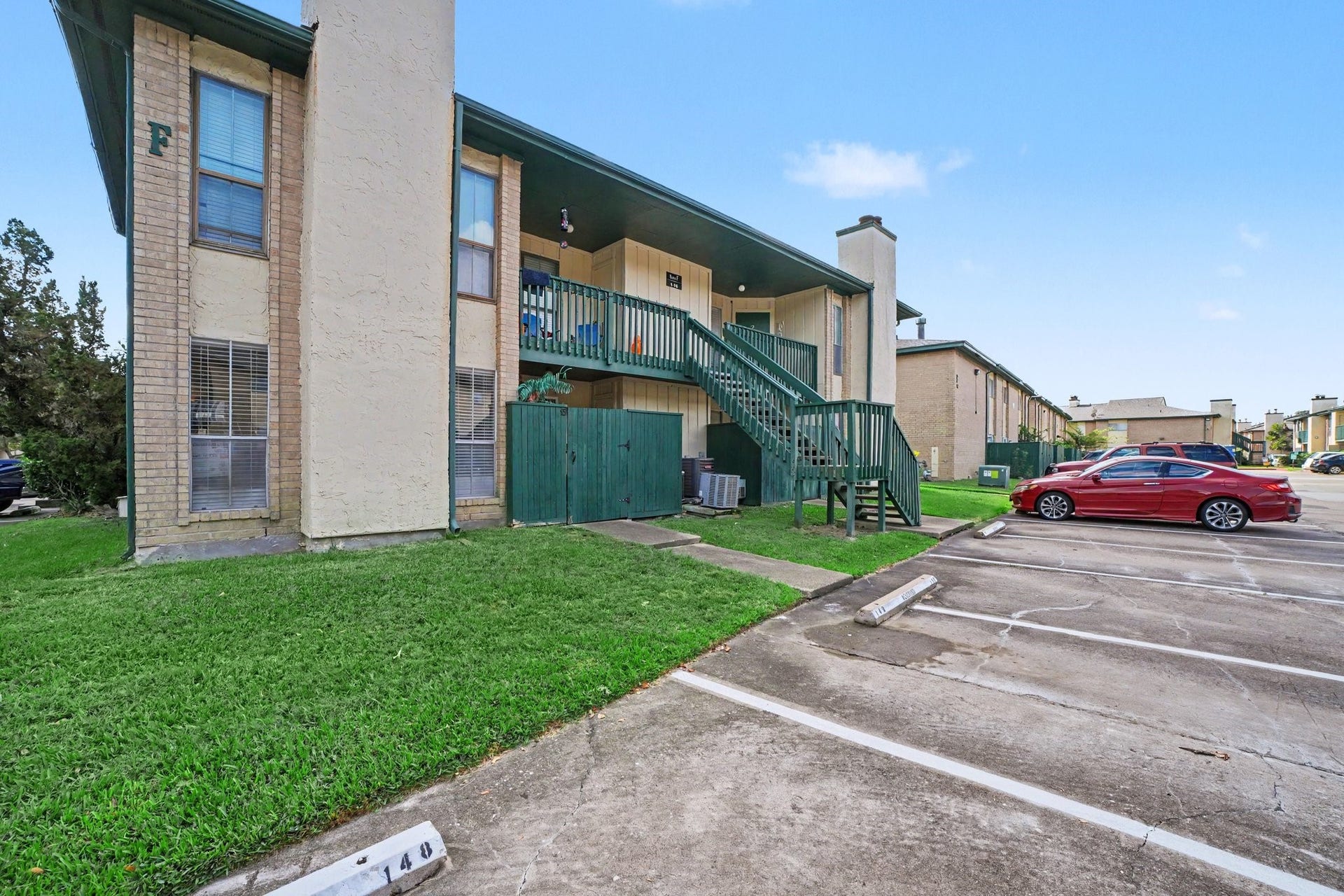 1516 Bay Area Boulevard, #F15, Houston, TX 77058 1516 Bay Area Boulevard, #F15, Houston, TX 77058