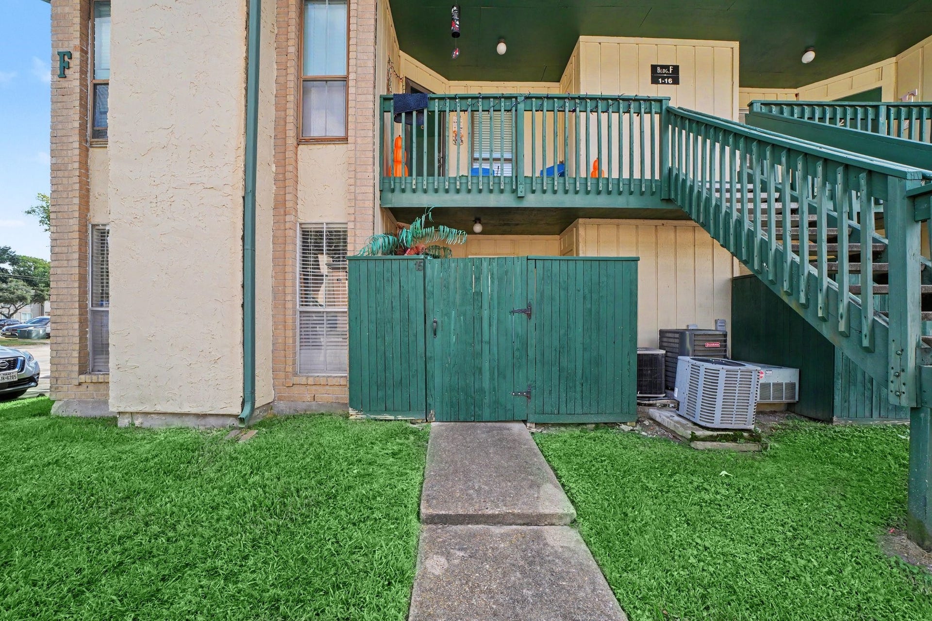 1516 Bay Area Boulevard, #F15, Houston, TX 77058 1516 Bay Area Boulevard, #F15, Houston, TX 77058