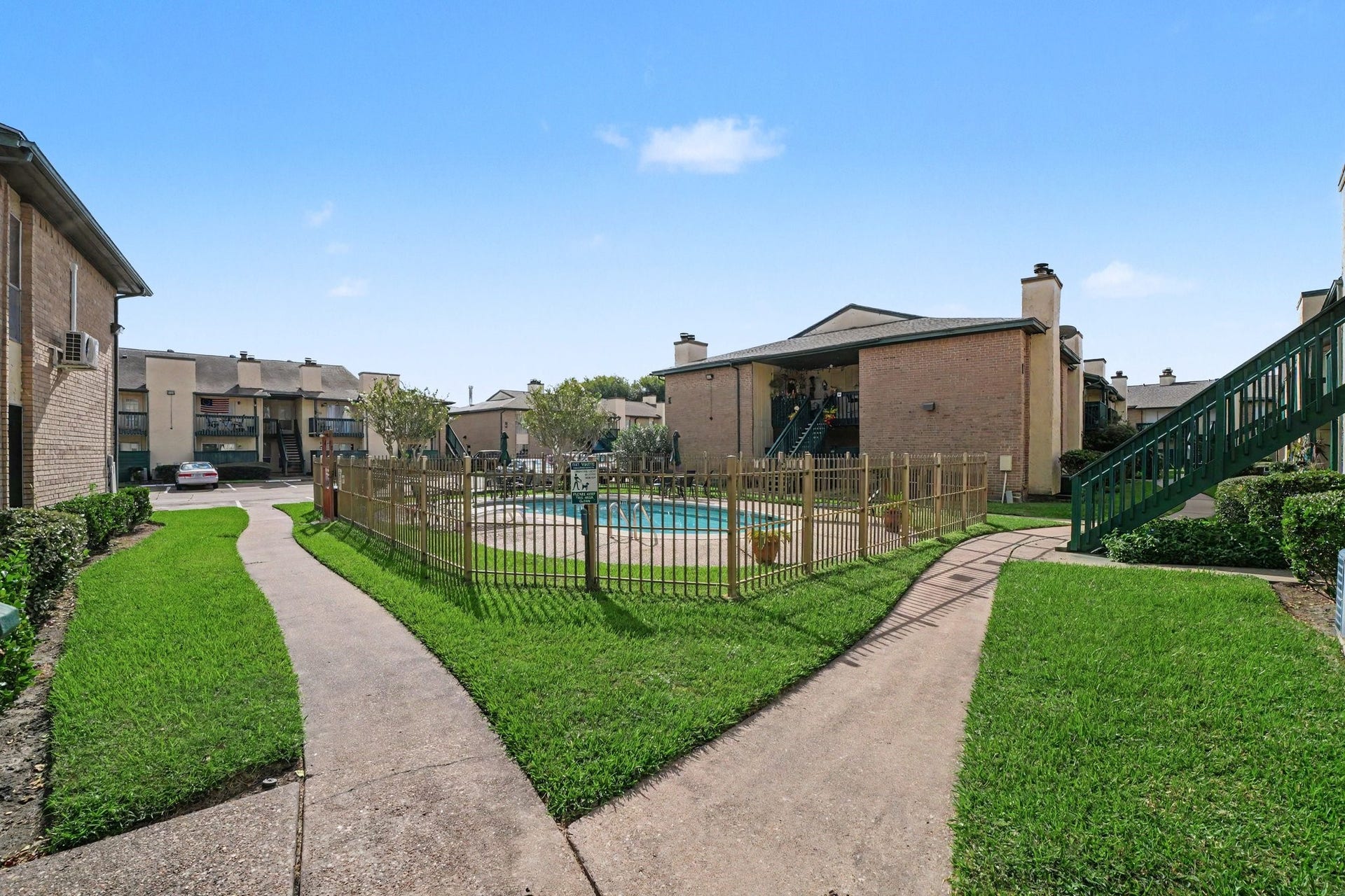 1516 Bay Area Boulevard, #F15, Houston, TX 77058 1516 Bay Area Boulevard, #F15, Houston, TX 77058