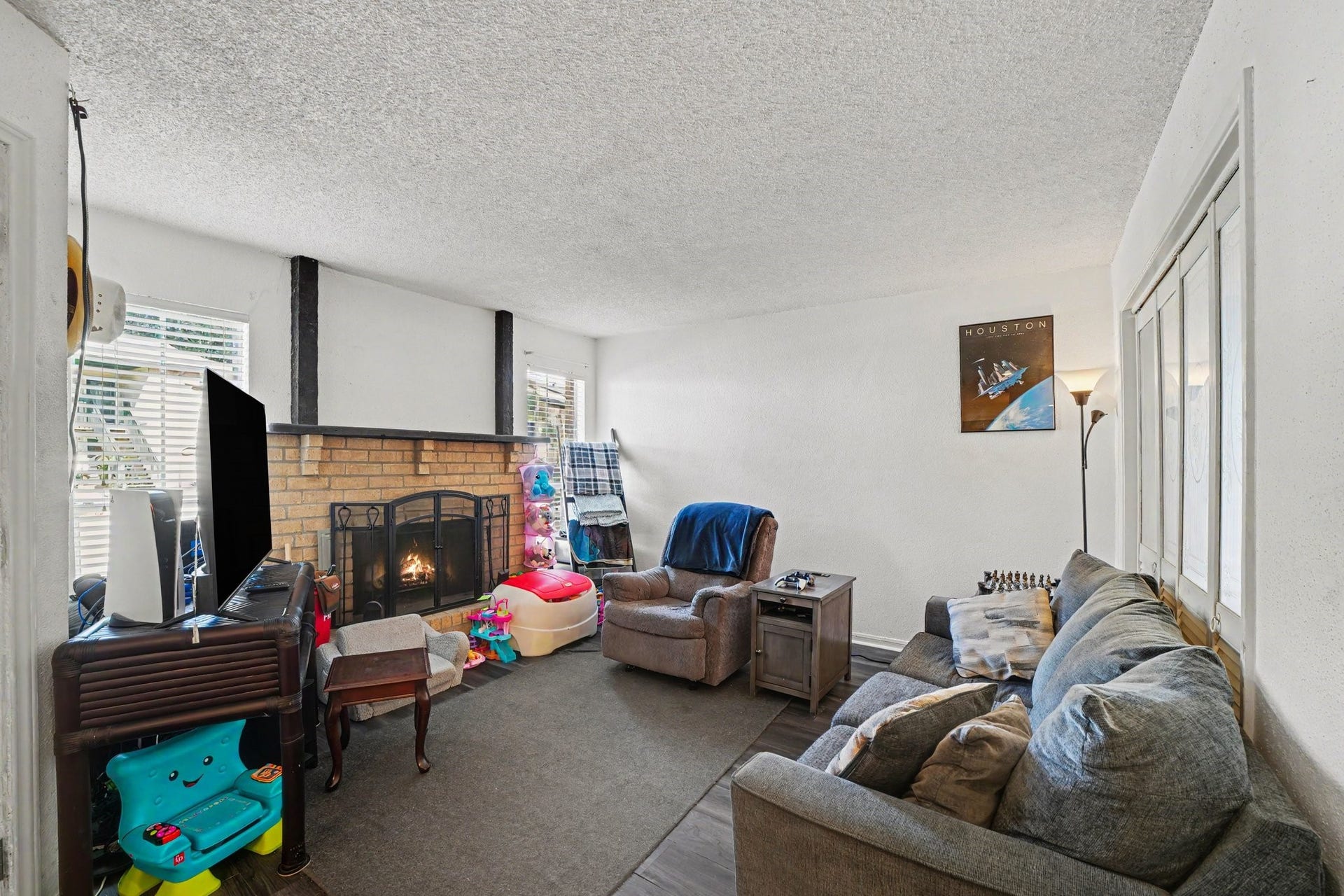 1516 Bay Area Boulevard, #F15, Houston, TX 77058 1516 Bay Area Boulevard, #F15, Houston, TX 77058