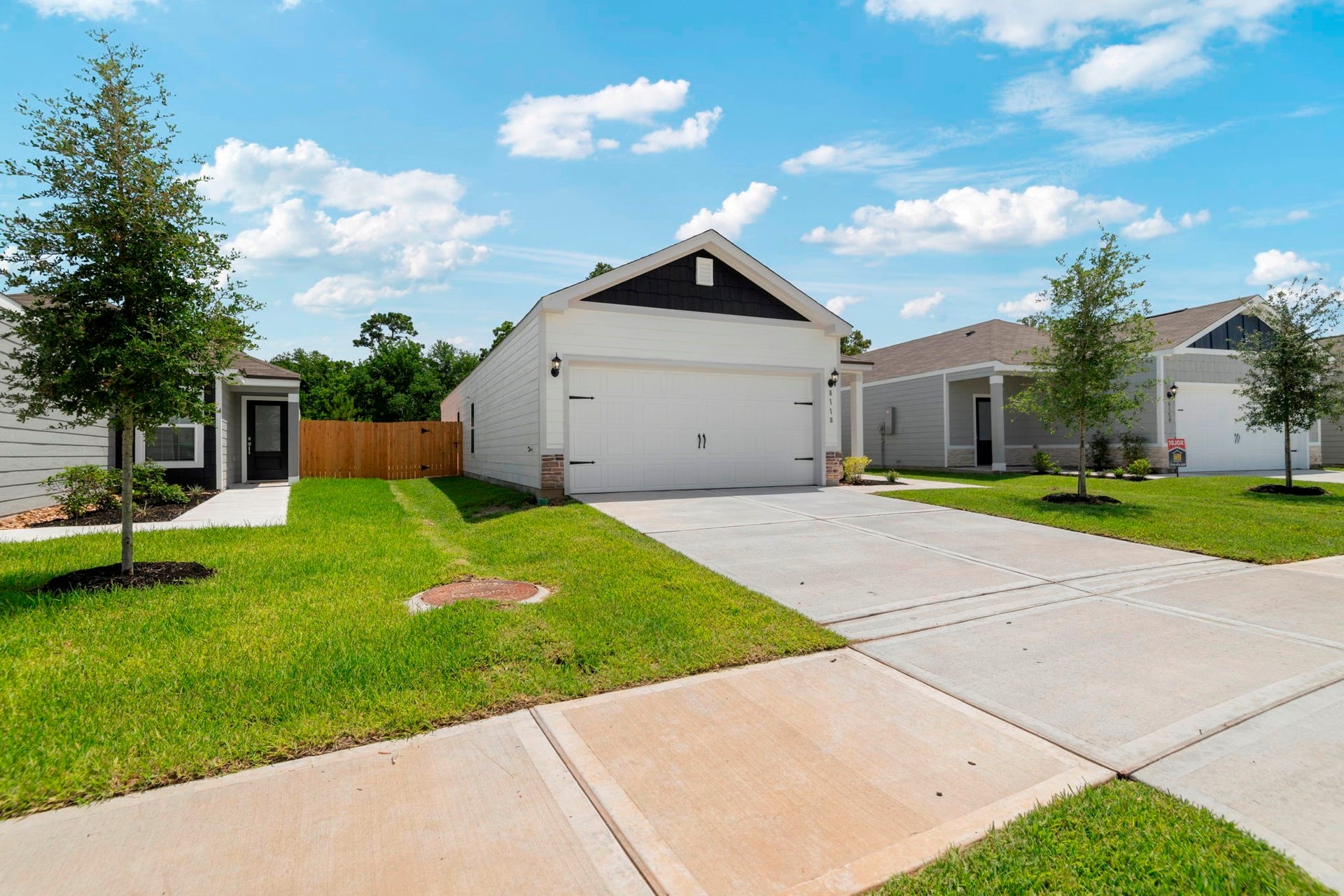 23110 Glory Orchid Drive, Hockley, TX 77447 23110 Glory Orchid Drive, Hockley, TX 77447