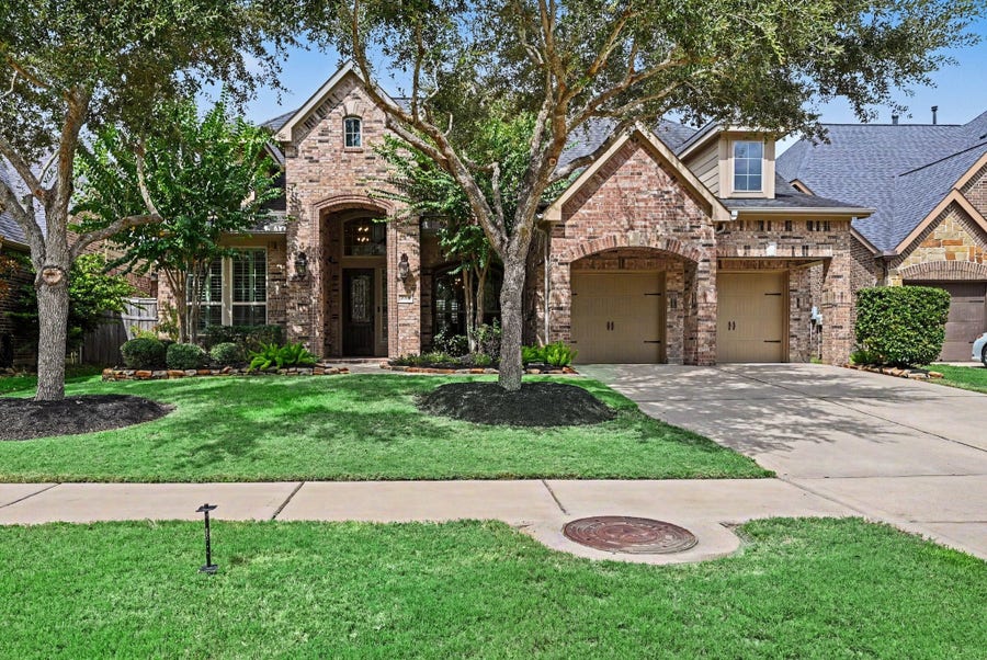 Property photo for 4914 Cibolo Creek Court, Fulshear, TX