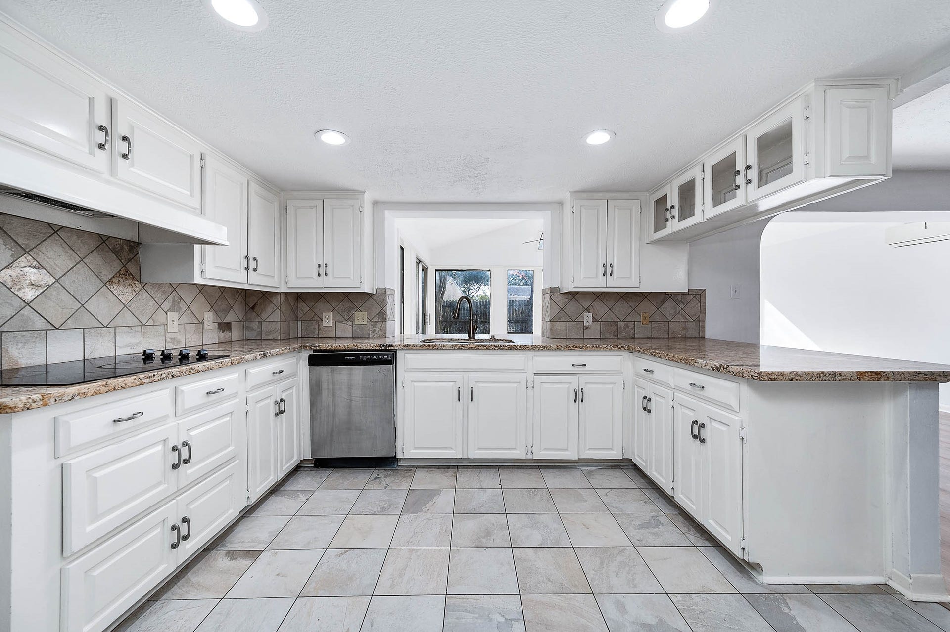 3142 Frontier Drive, Sugar Land, TX 77479