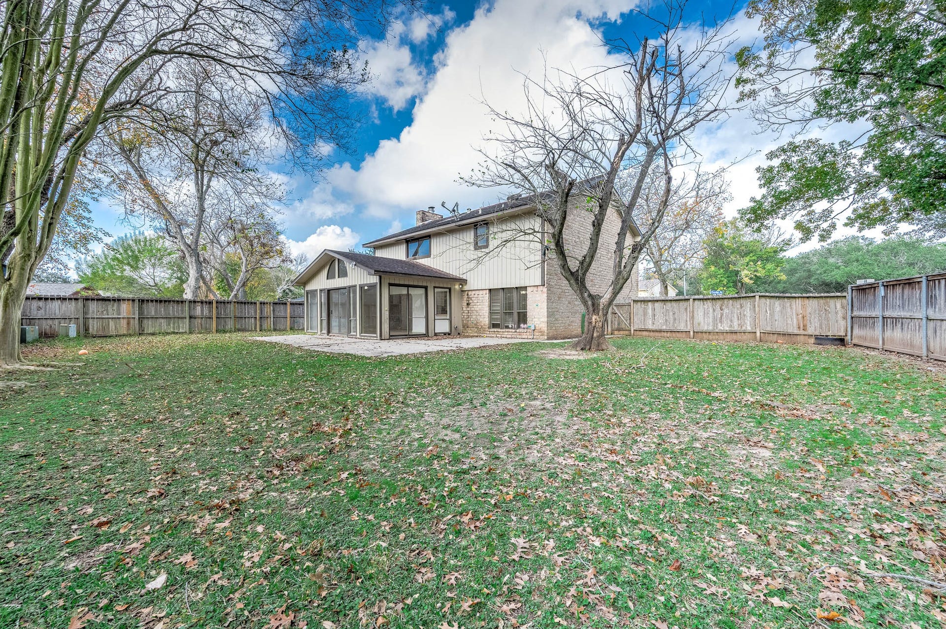 3142 Frontier Drive, Sugar Land, TX 77479