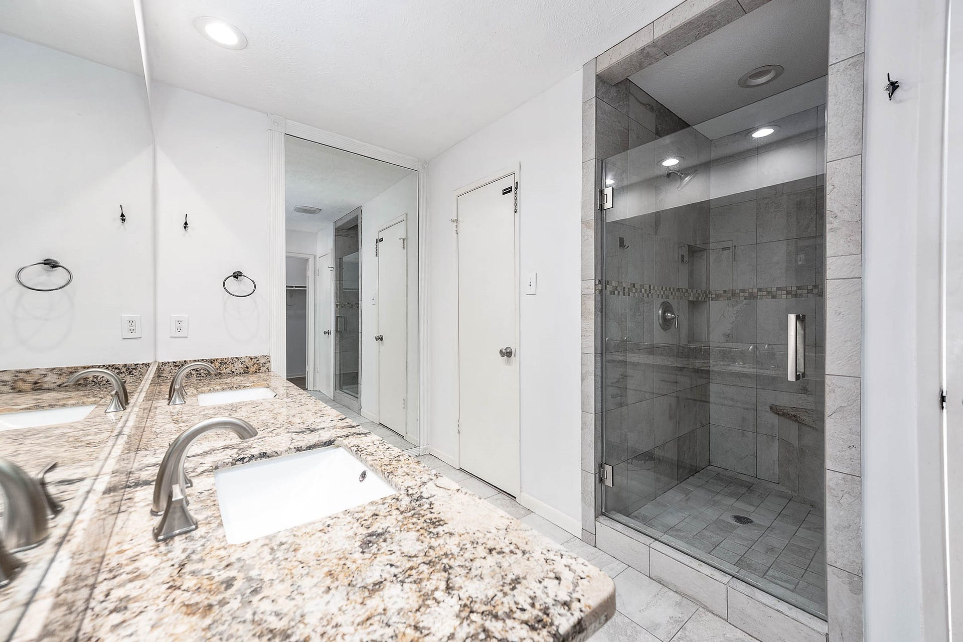 3142 Frontier Drive, Sugar Land, TX 77479