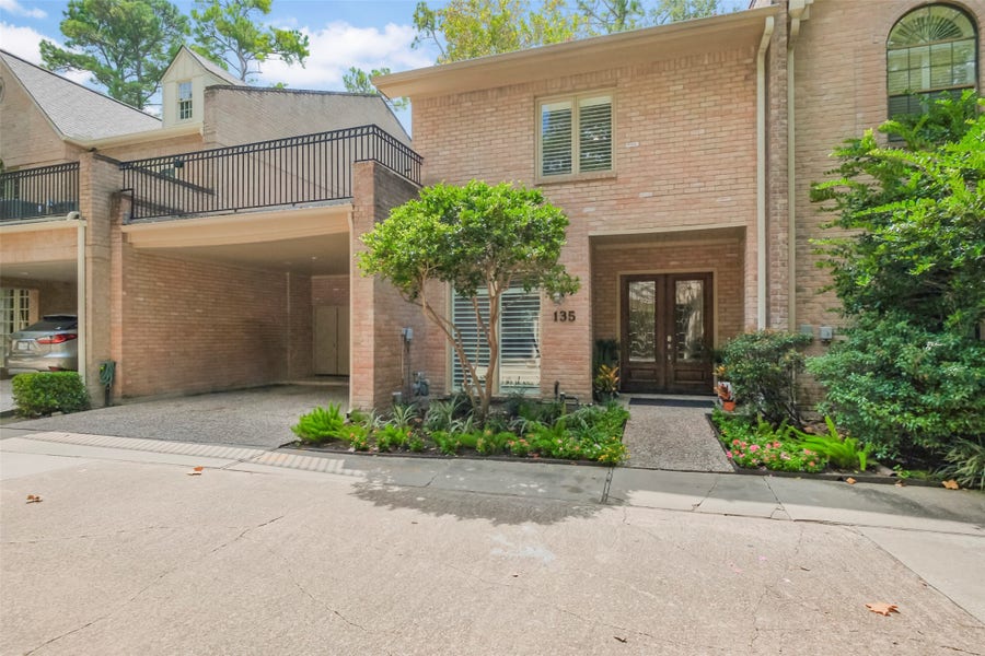 Property photo for 201 Vanderpool Lane, #135, Houston, TX
