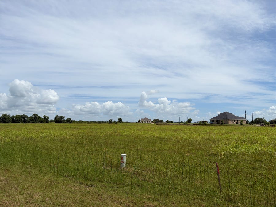 Property photo for 0 Conestoga Trail, Angleton, TX