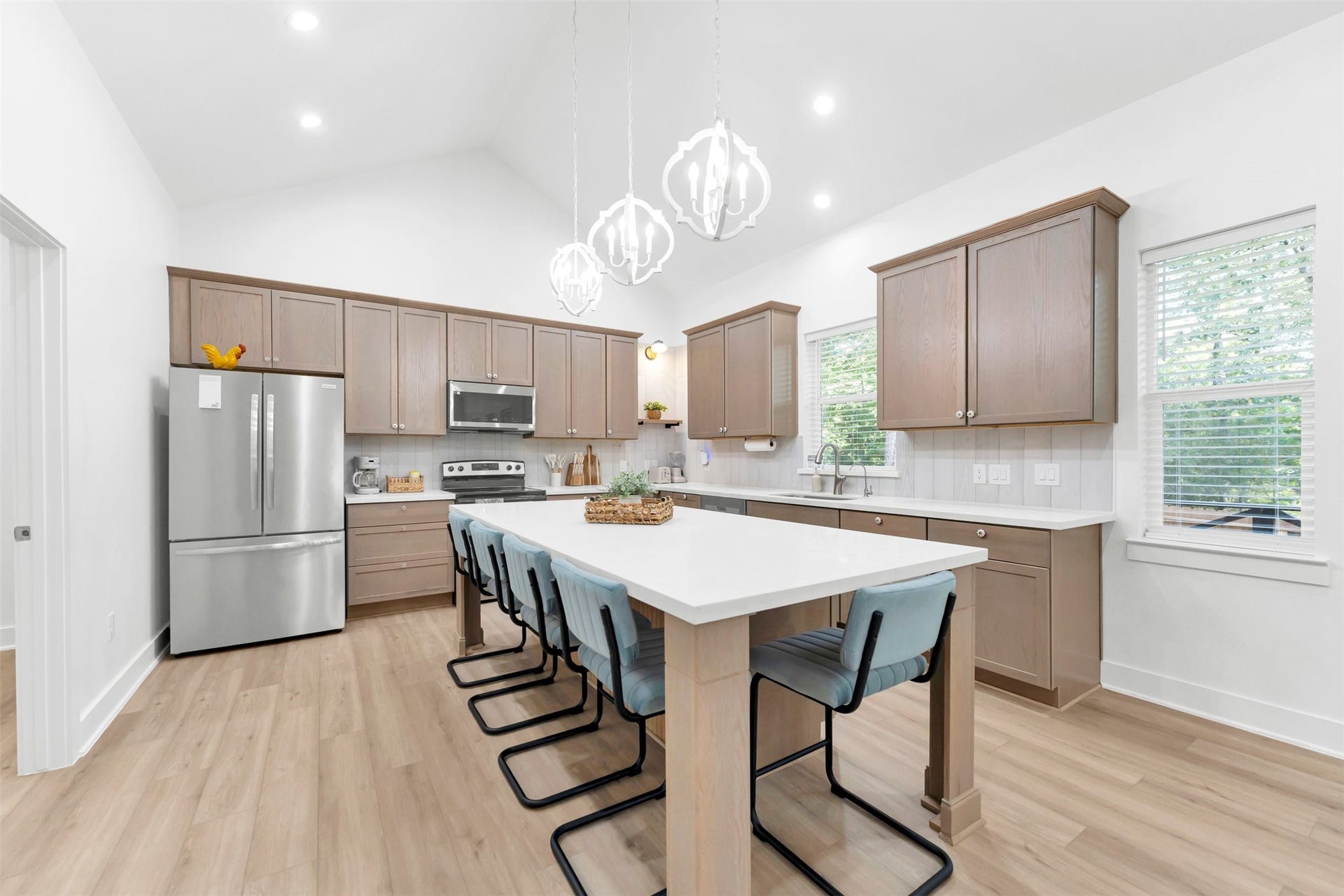 20865 Dogwood Lane, Montgomery, TX 77356