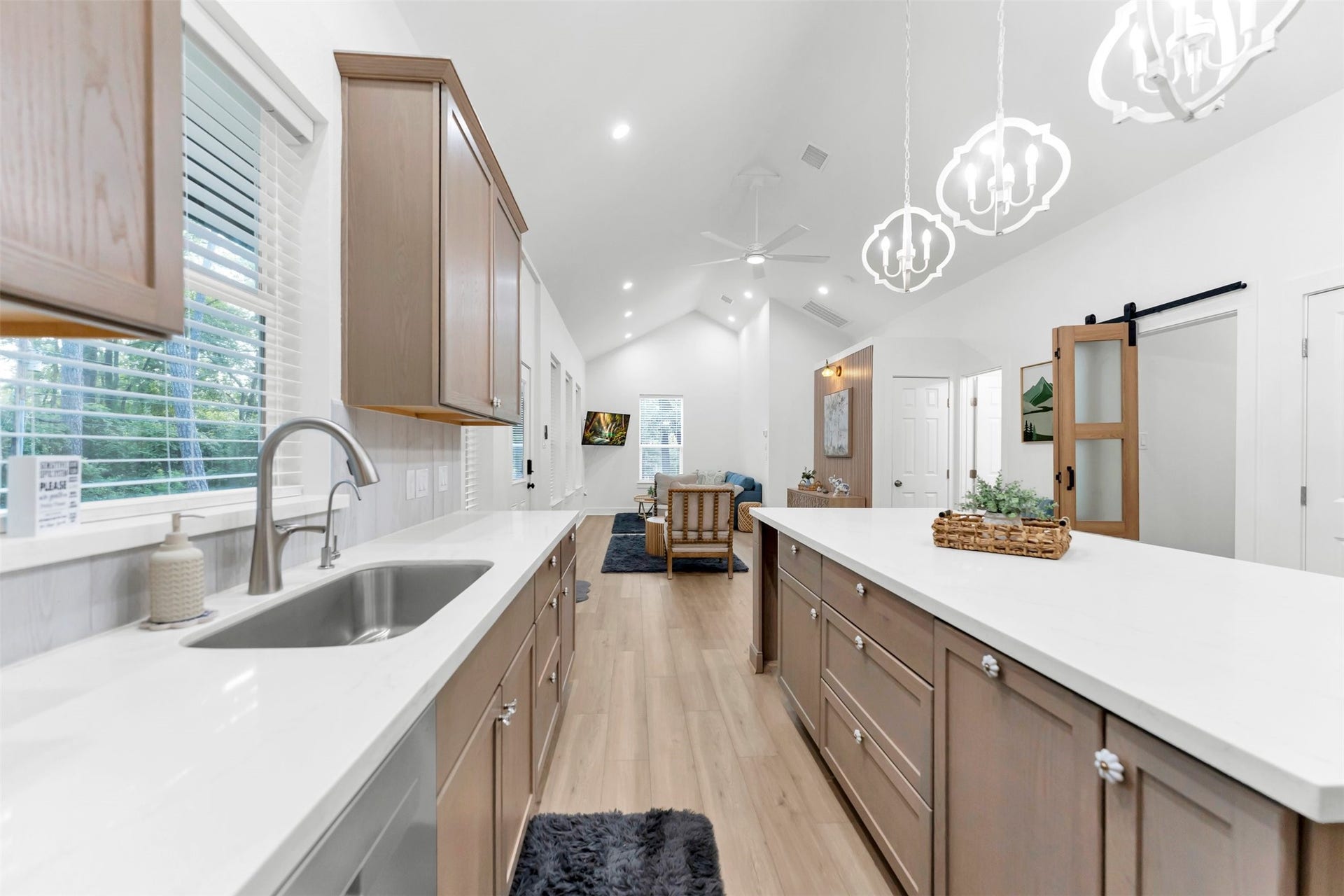 20865 Dogwood Lane, Montgomery, TX 77356