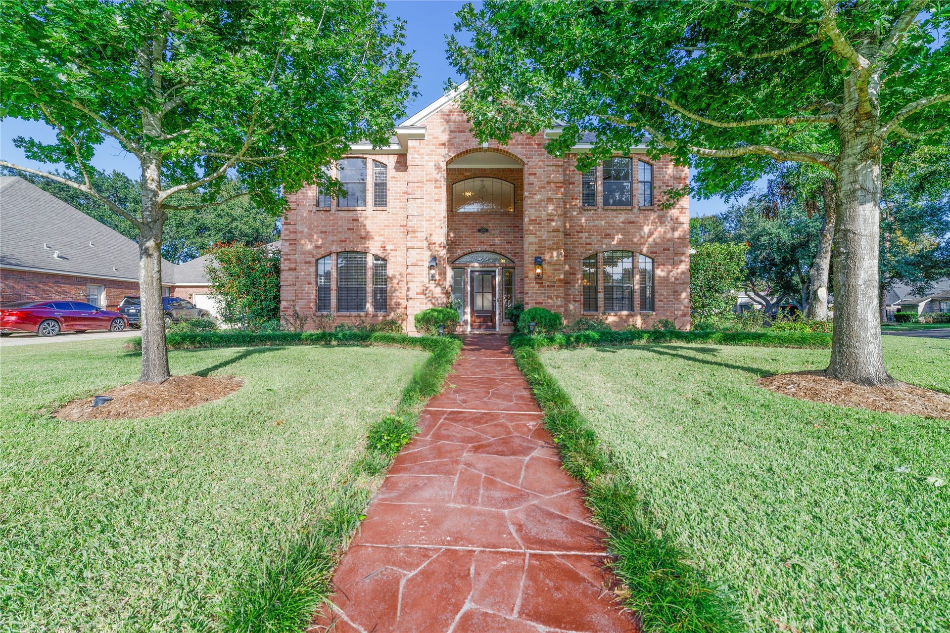 2006 Woodland Drive, Richmond, TX 77406