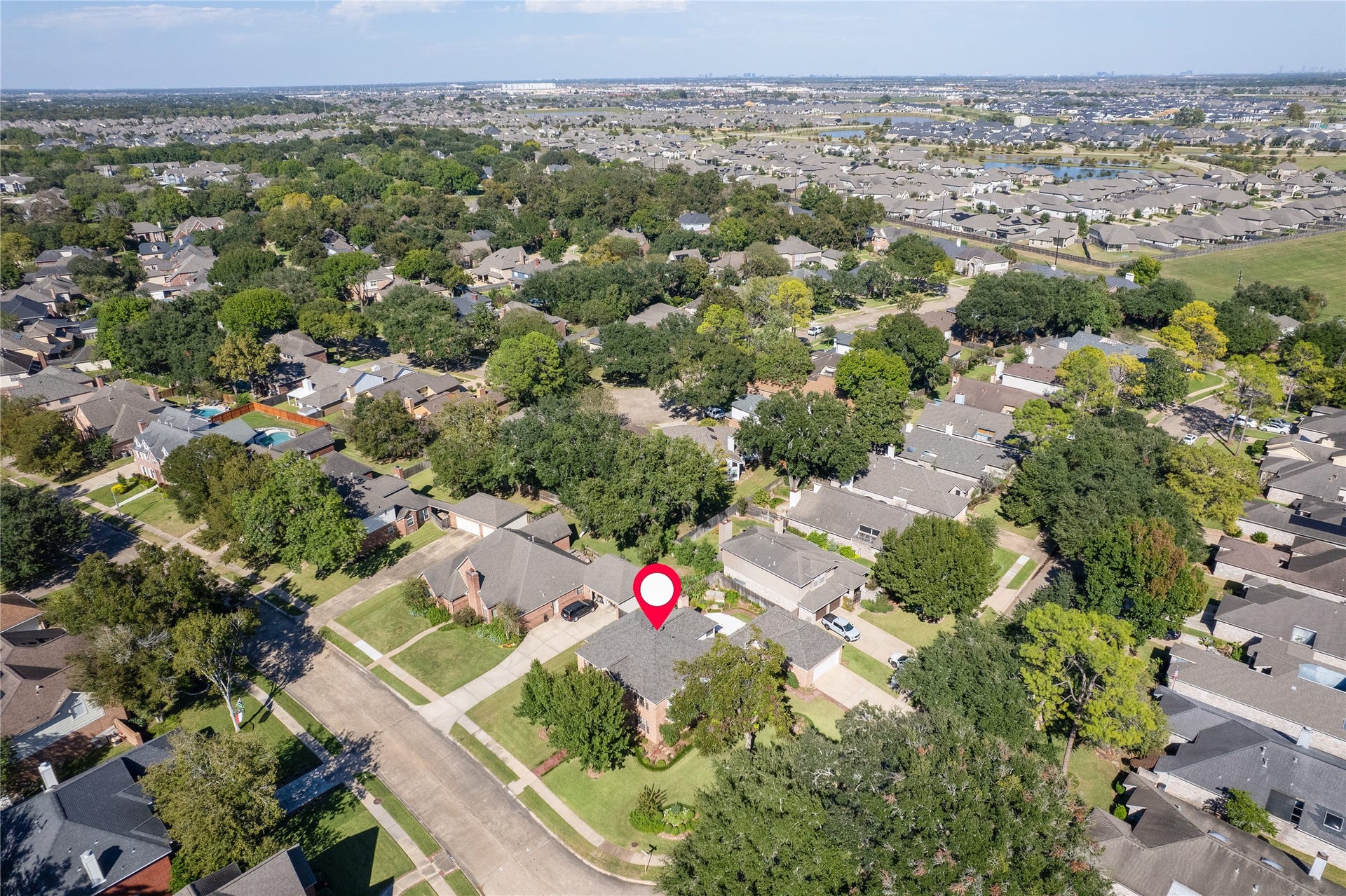 2006 Woodland Drive, Richmond, TX 77406