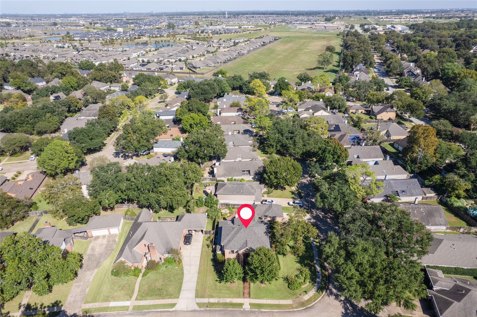 2006 Woodland Drive, Richmond, TX 77406