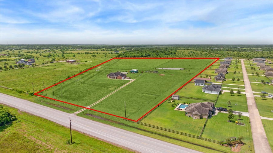 Property photo for 3850 FM 2917 Road, Alvin, TX