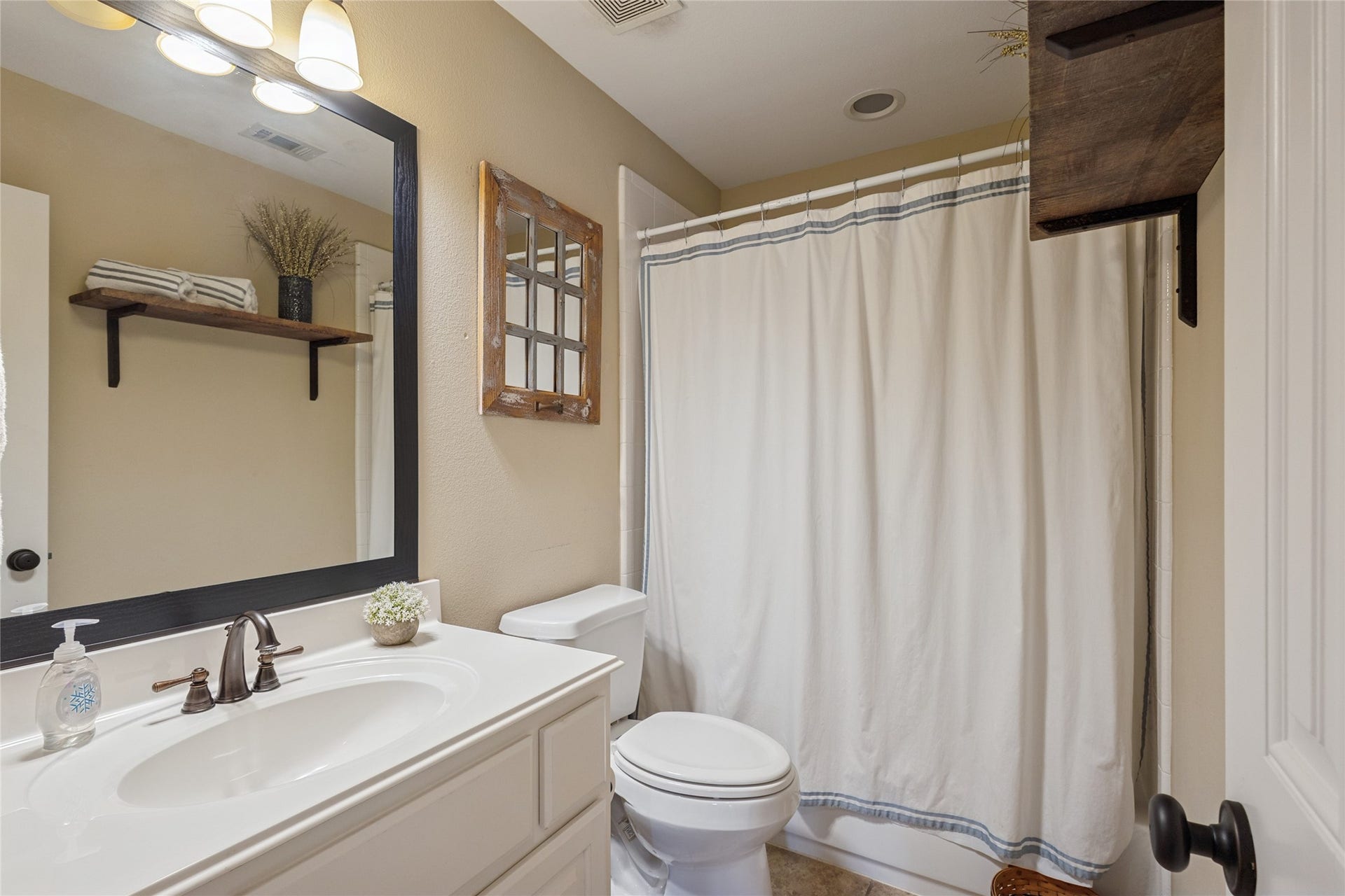 3415 Sunset Field Lane, Missouri City, TX 77459 3415 Sunset Field Lane, Missouri City, TX 77459